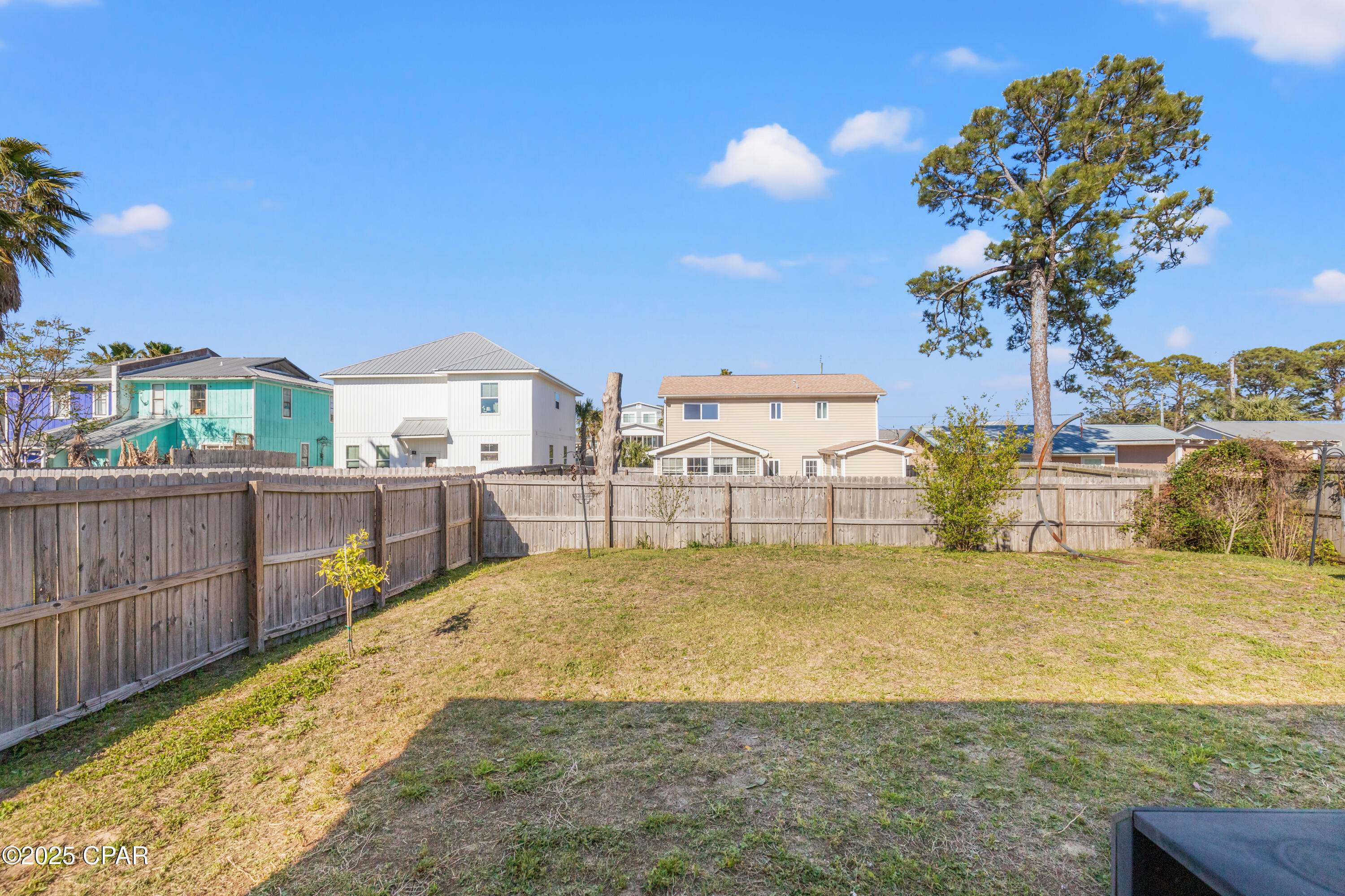 Image 36 For 6222 Pinetree Avenue