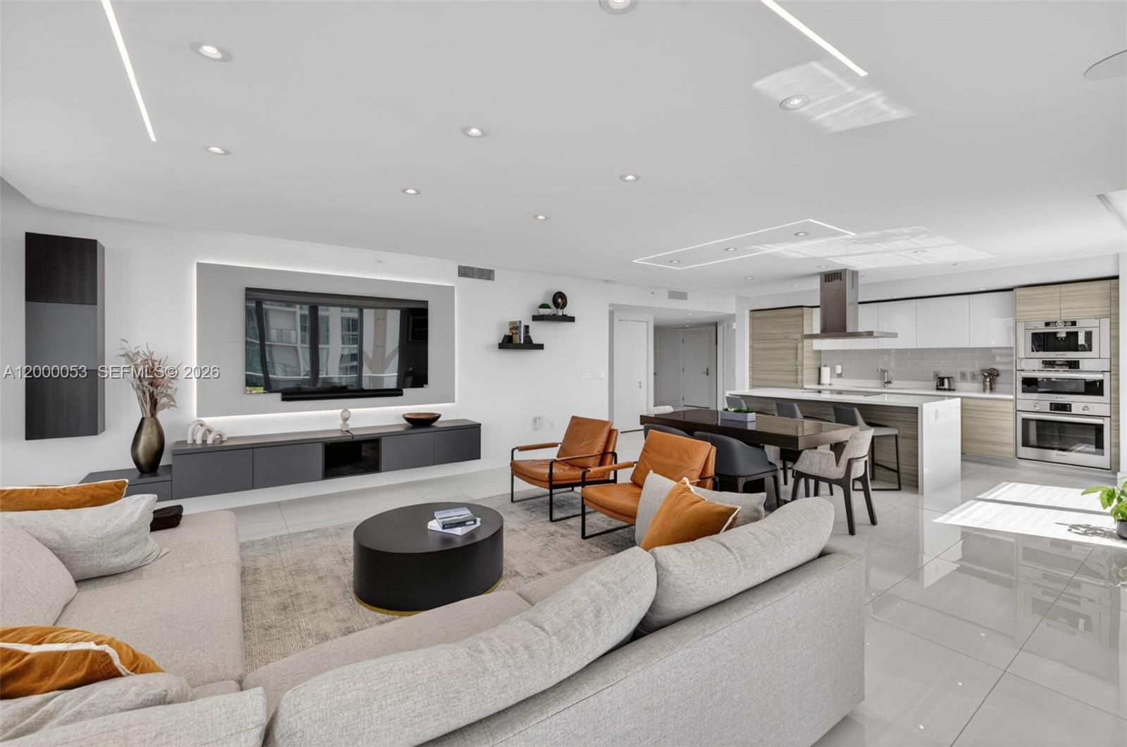 Parque Towers Condo