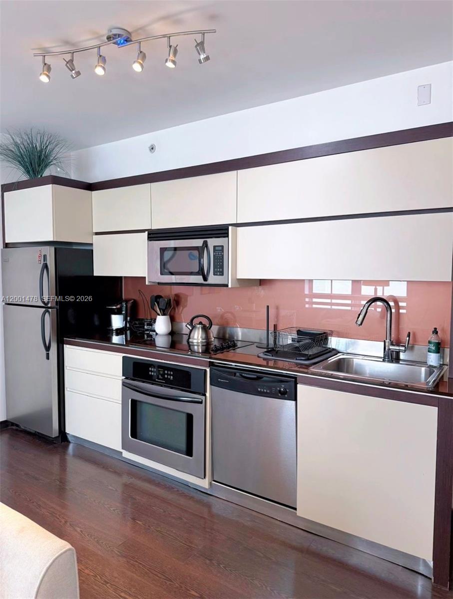Artecity Governor Condo