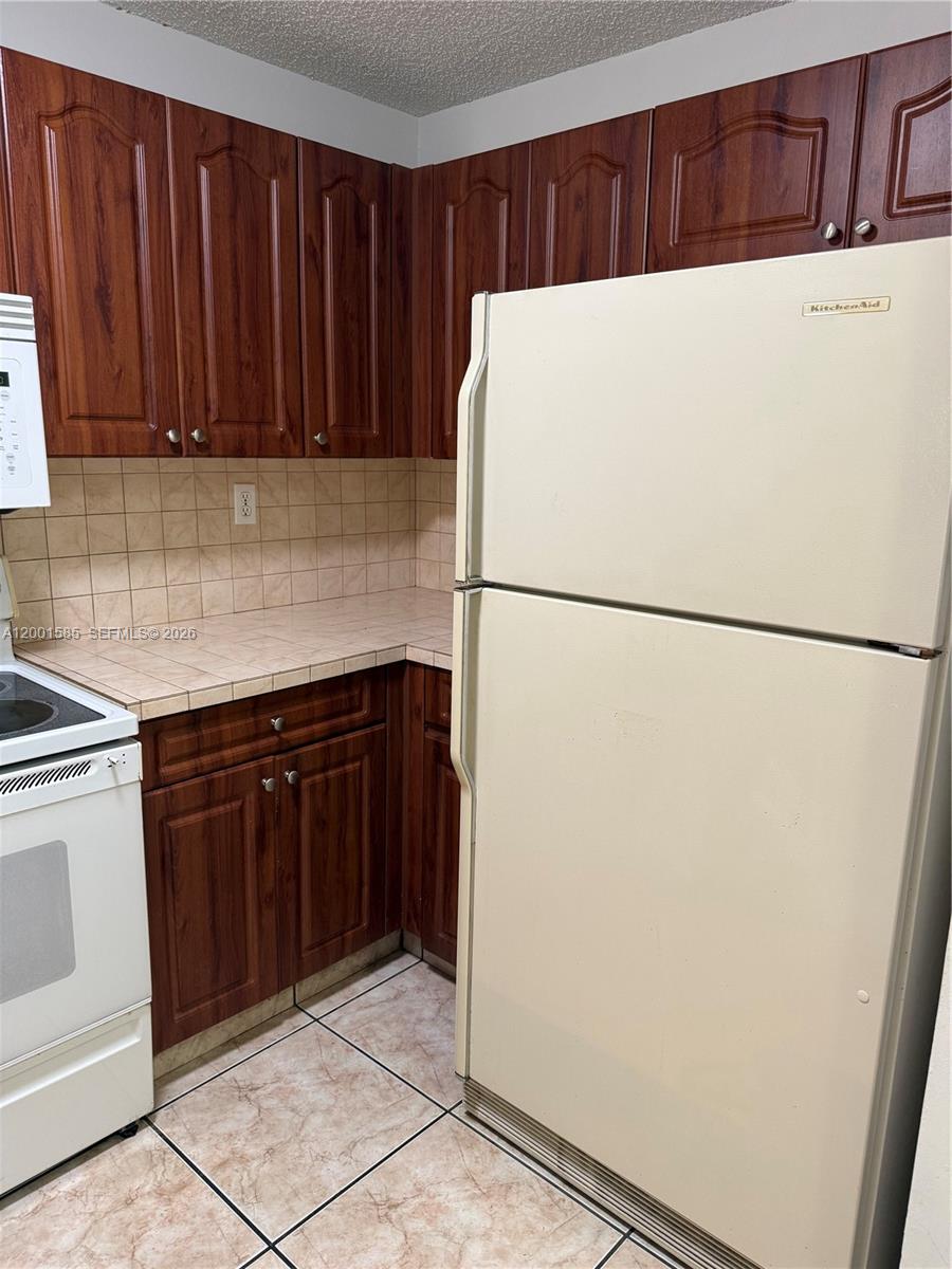 Property photo # 6