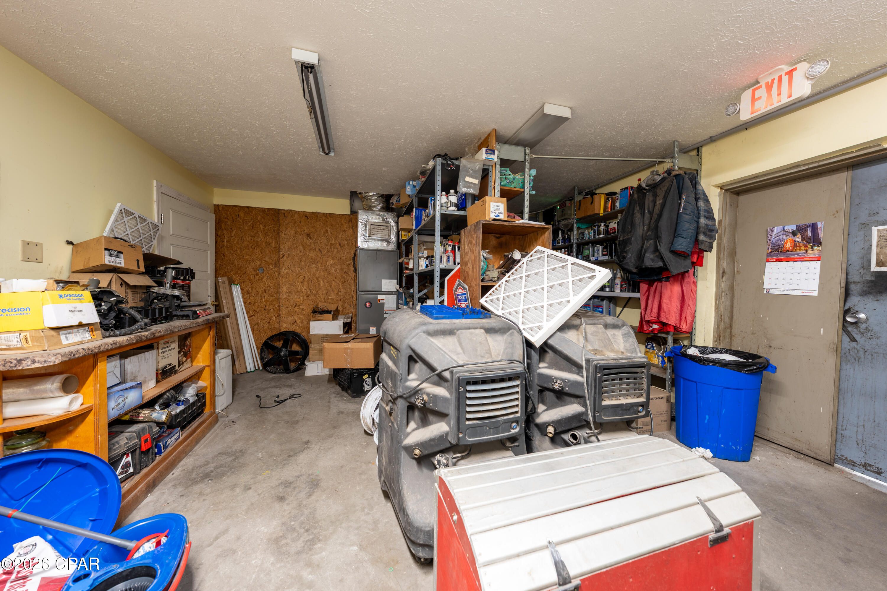 Listing photo id 25 for 2206 15th Street