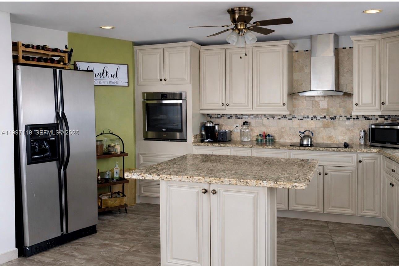 Buckley Towers Condo - Ea