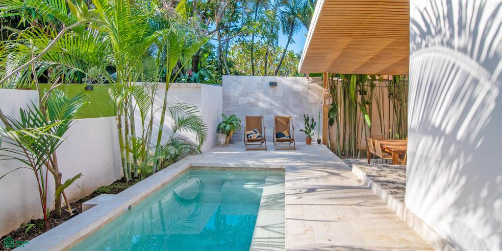 4 bed Single Family Homes For Sale in Puntarenas, Puntarenas - 1