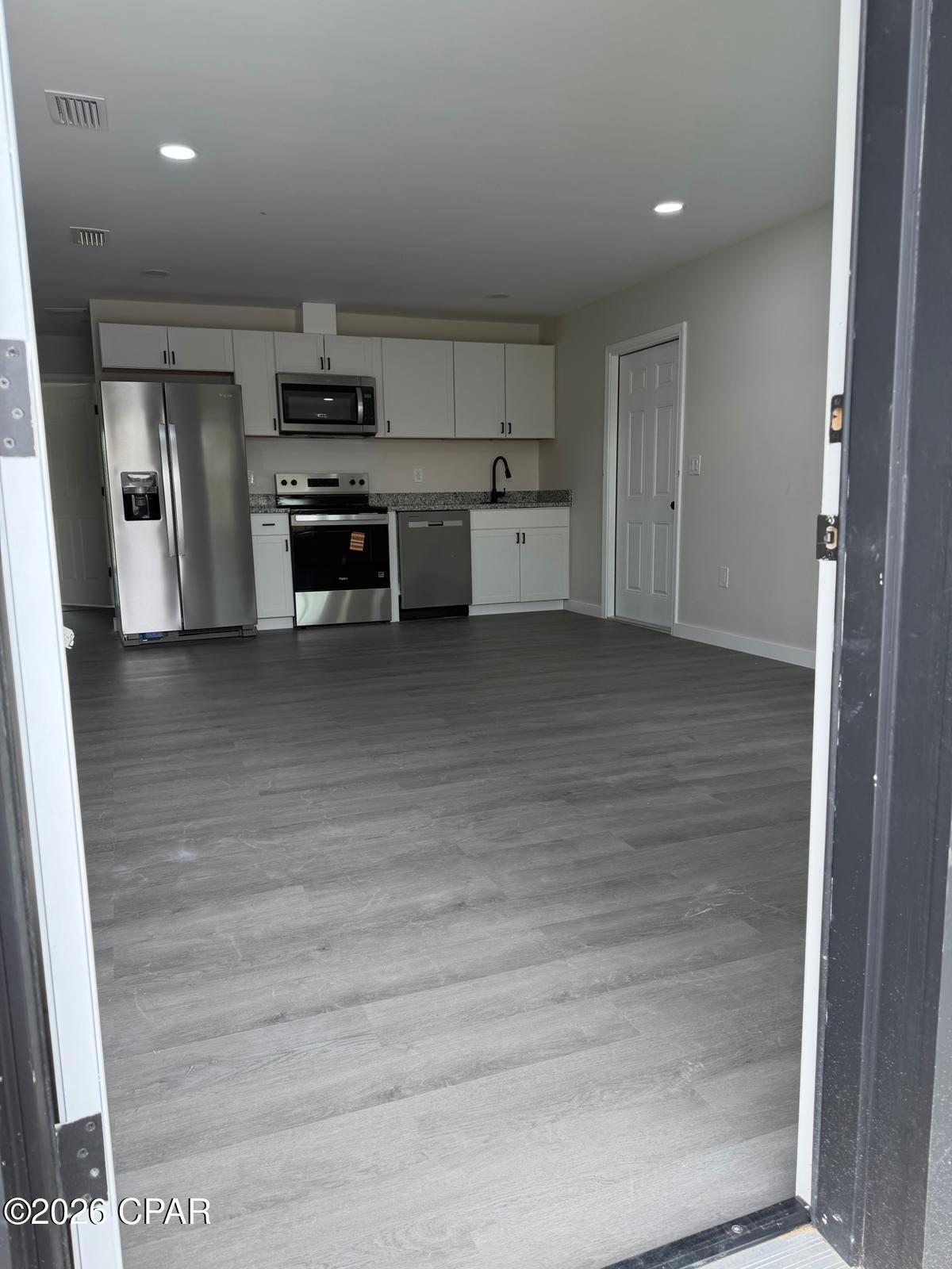 Image 3 For 2828 La Mesa Avenue