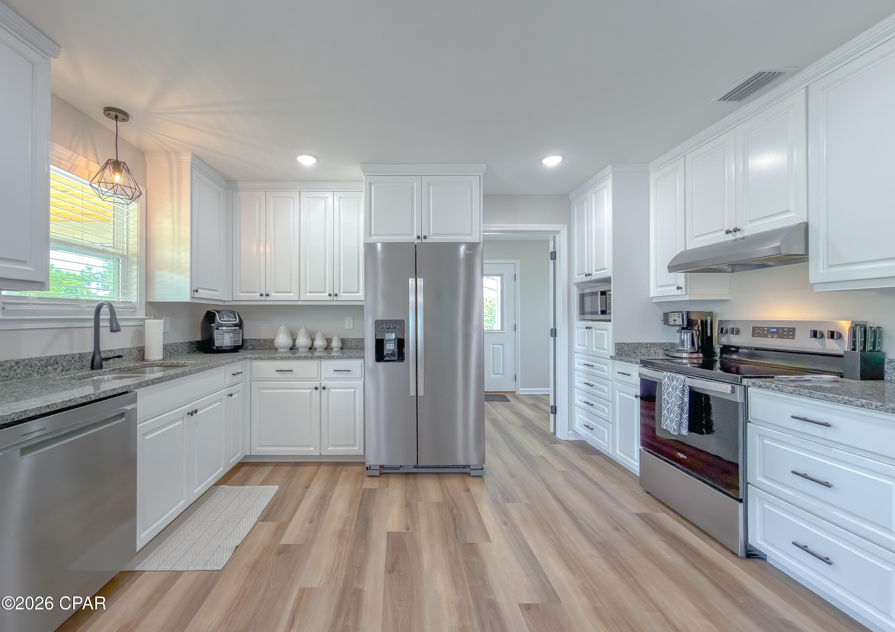 Listing photo id 18 for 23323 Black Bottom Road