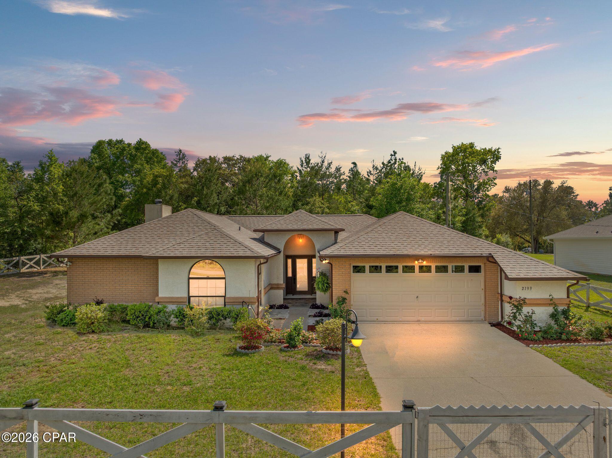 Image 4 For 2199 Sunny Hills Boulevard