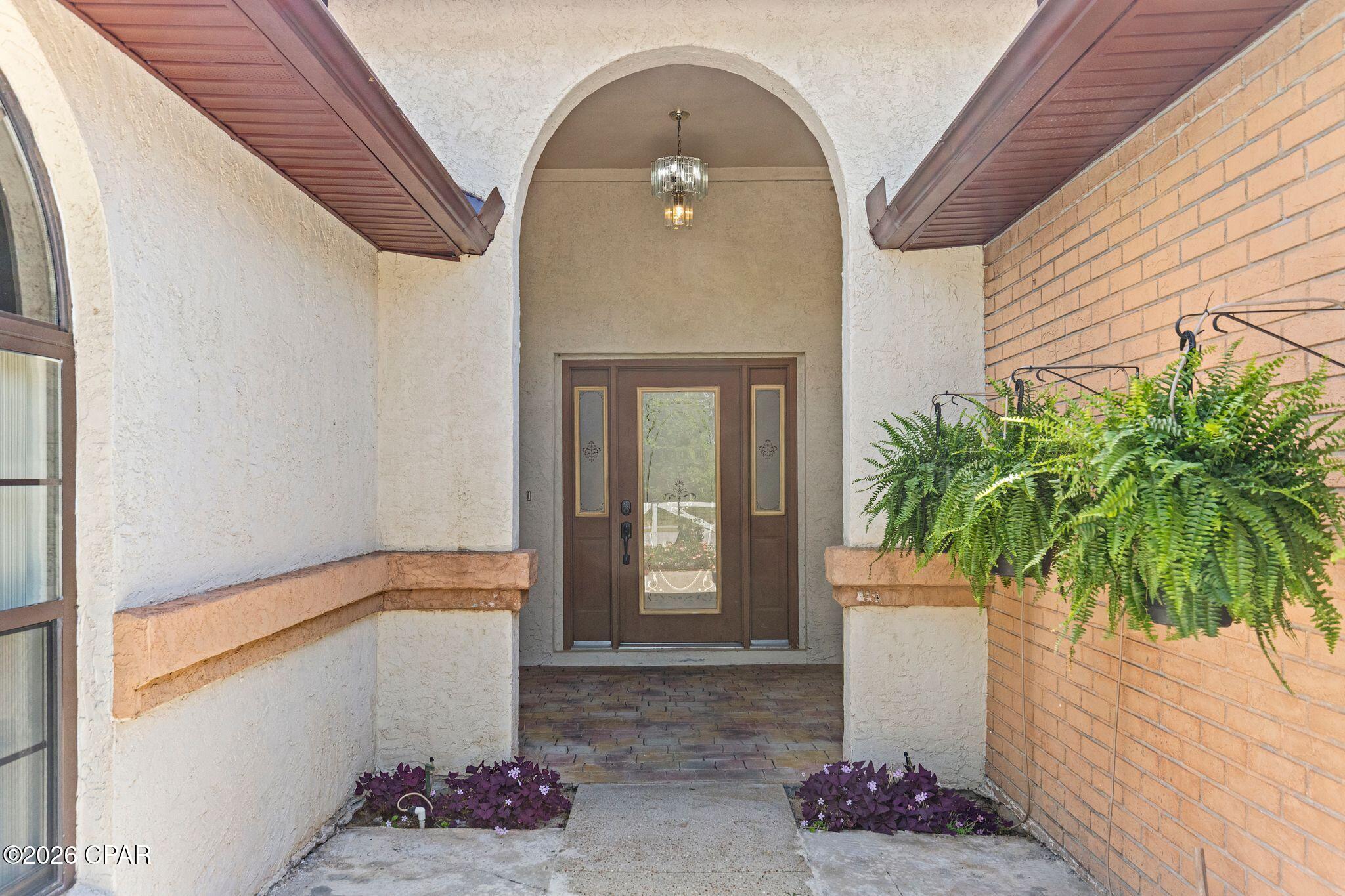 Image 6 For 2199 Sunny Hills Boulevard