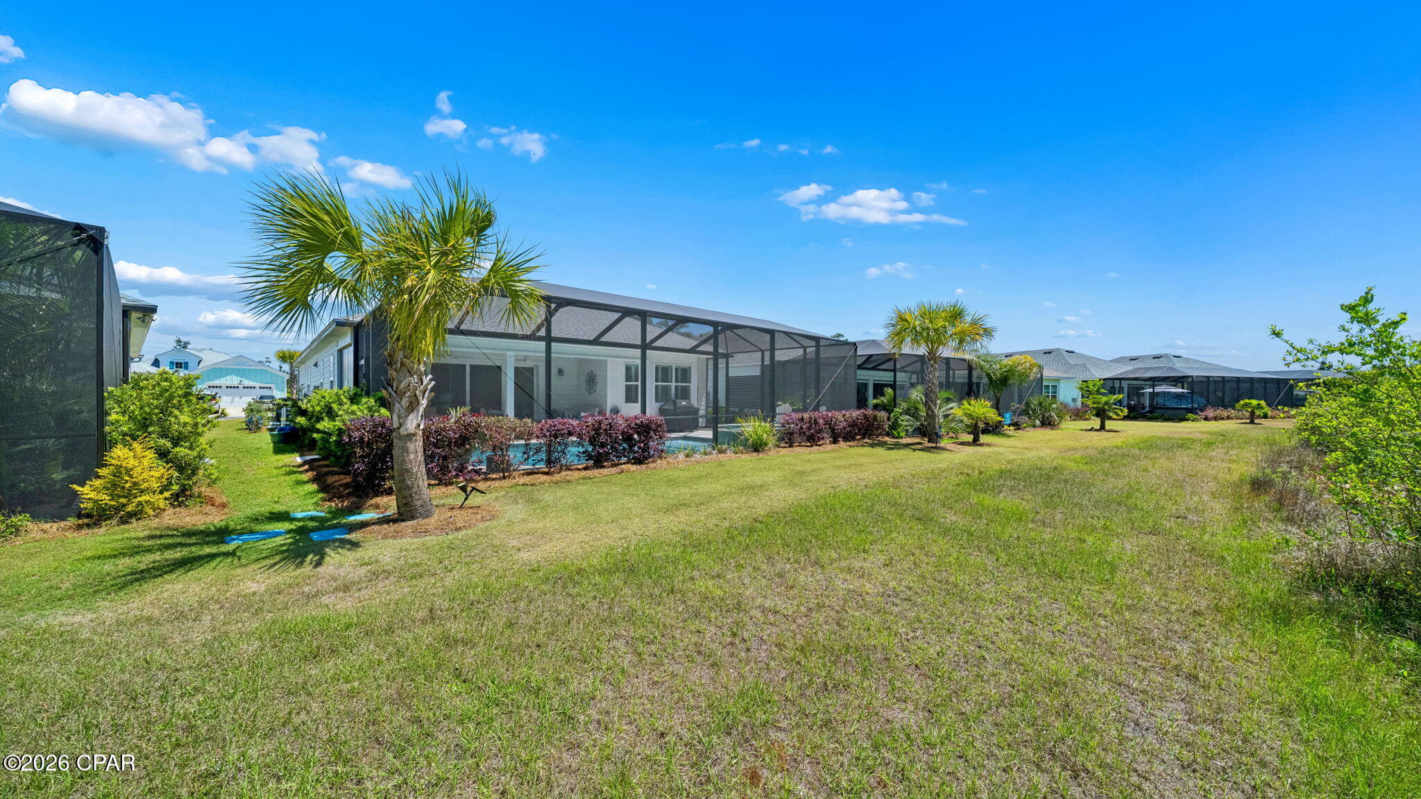 Listing photo id 32 for 8422 Island Breeze Avenue