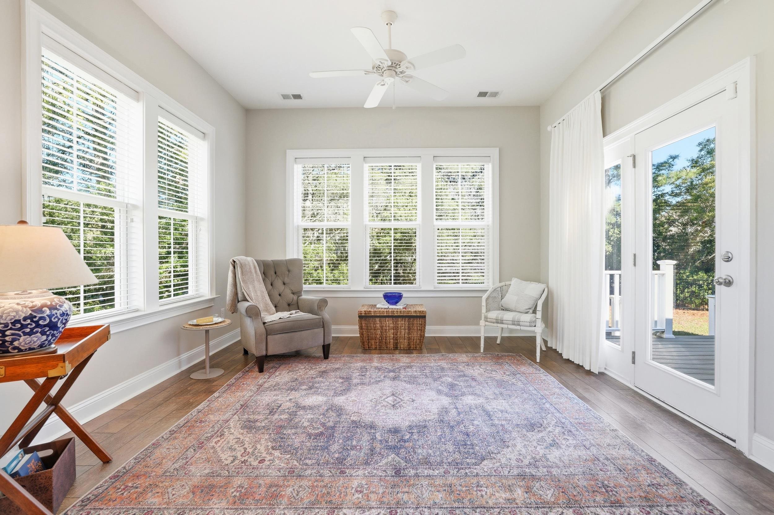 52 Winston Circle 