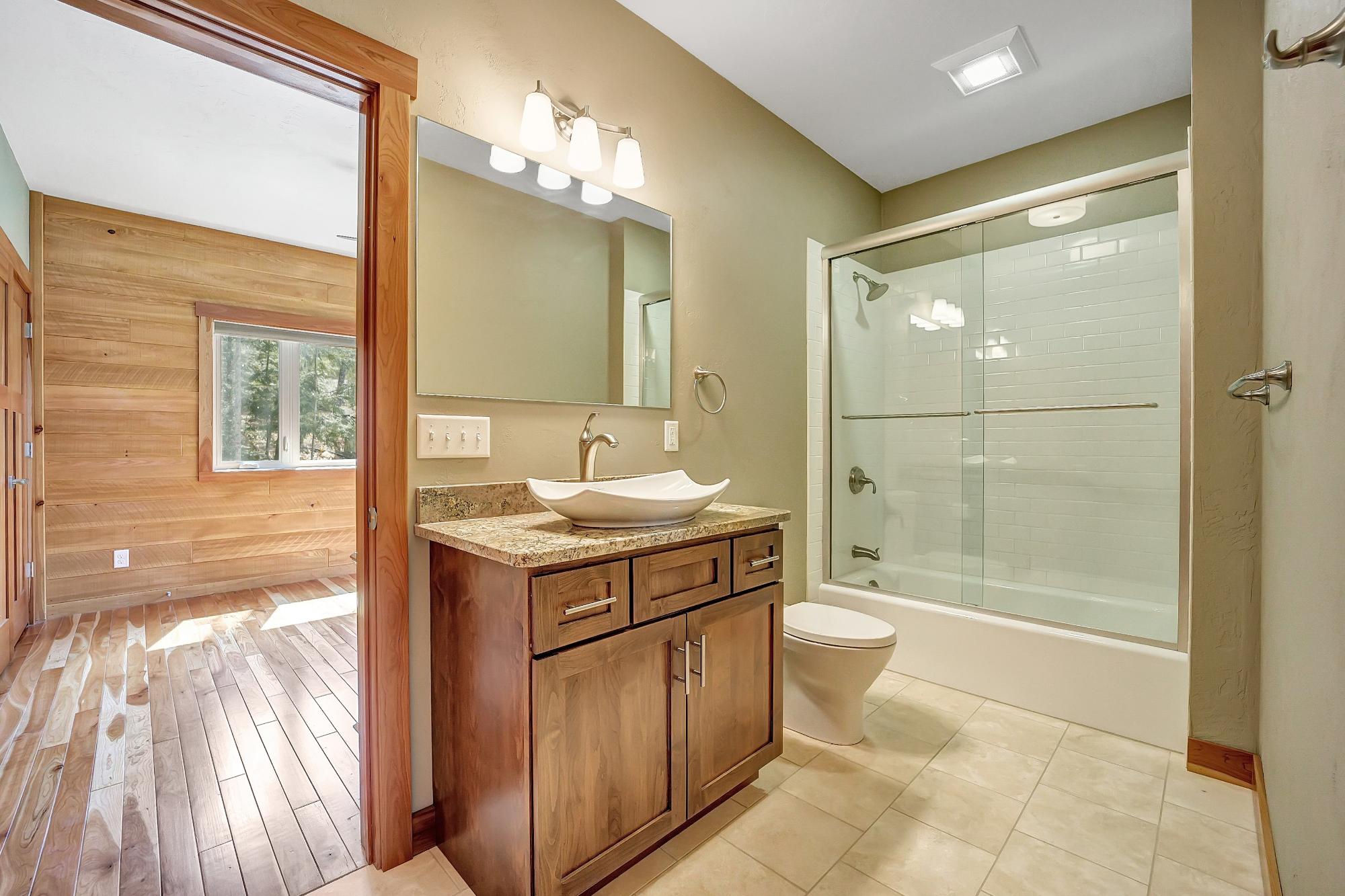 Lake Lucerne Property 3857 Lake Lucerne Dr Photo 15