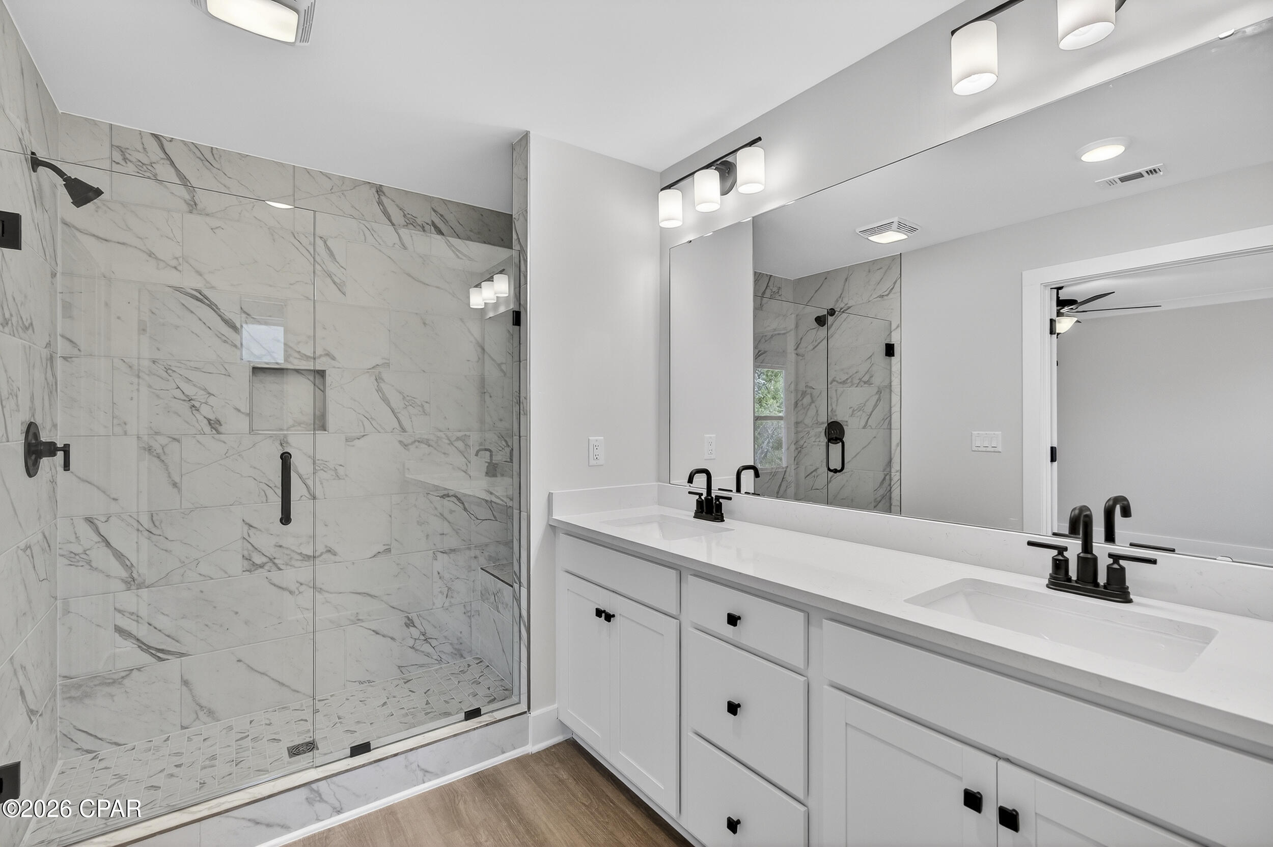 Image 7 For 309 Cyan Lane 29