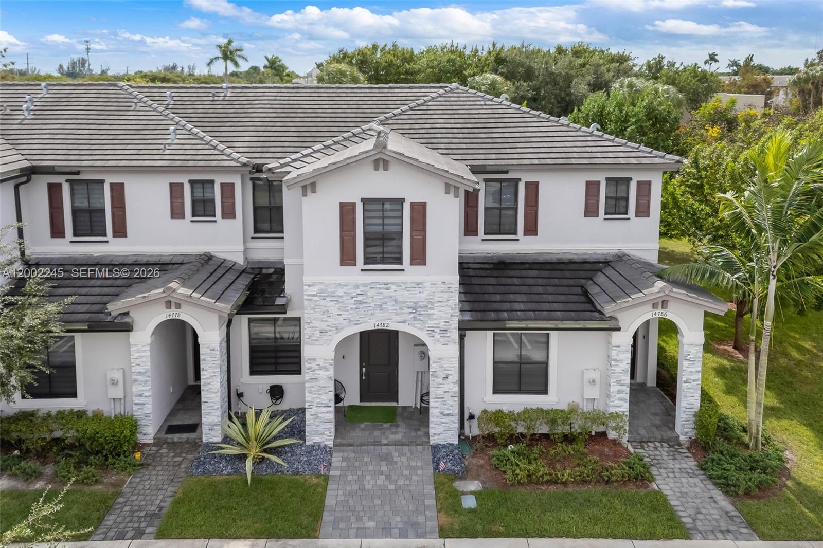 Bowtie Subdivision