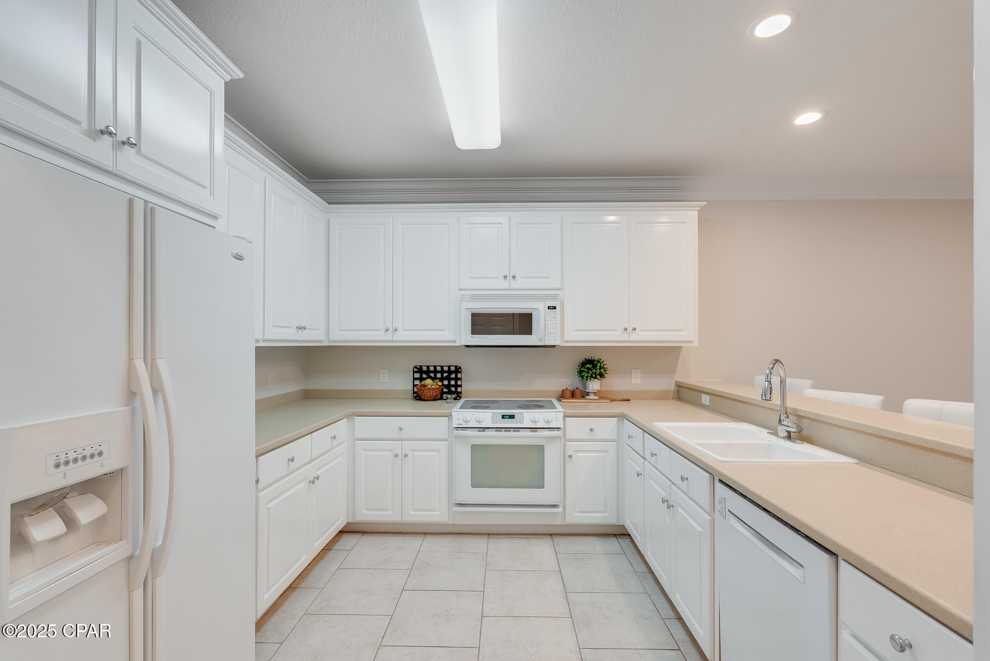 Image 13 For 2338 Pelican Bay Court