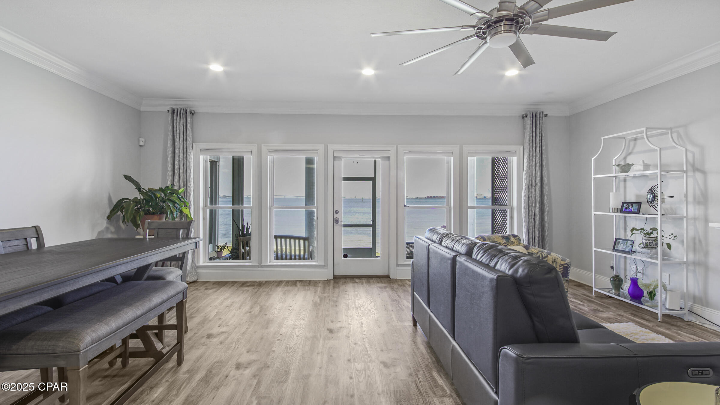 Image 2 For 2338 Pelican Bay Court