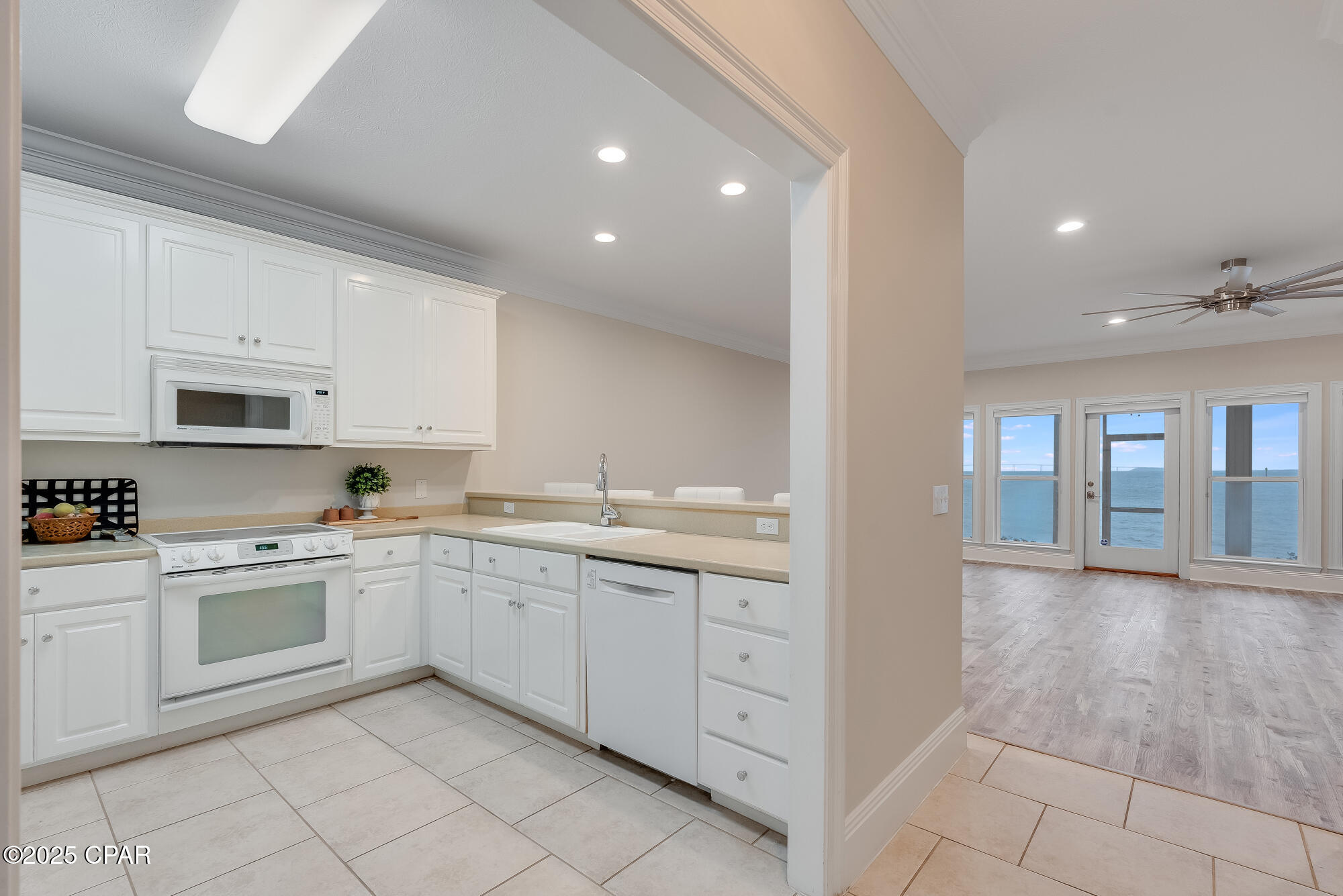 Image 9 For 2338 Pelican Bay Court