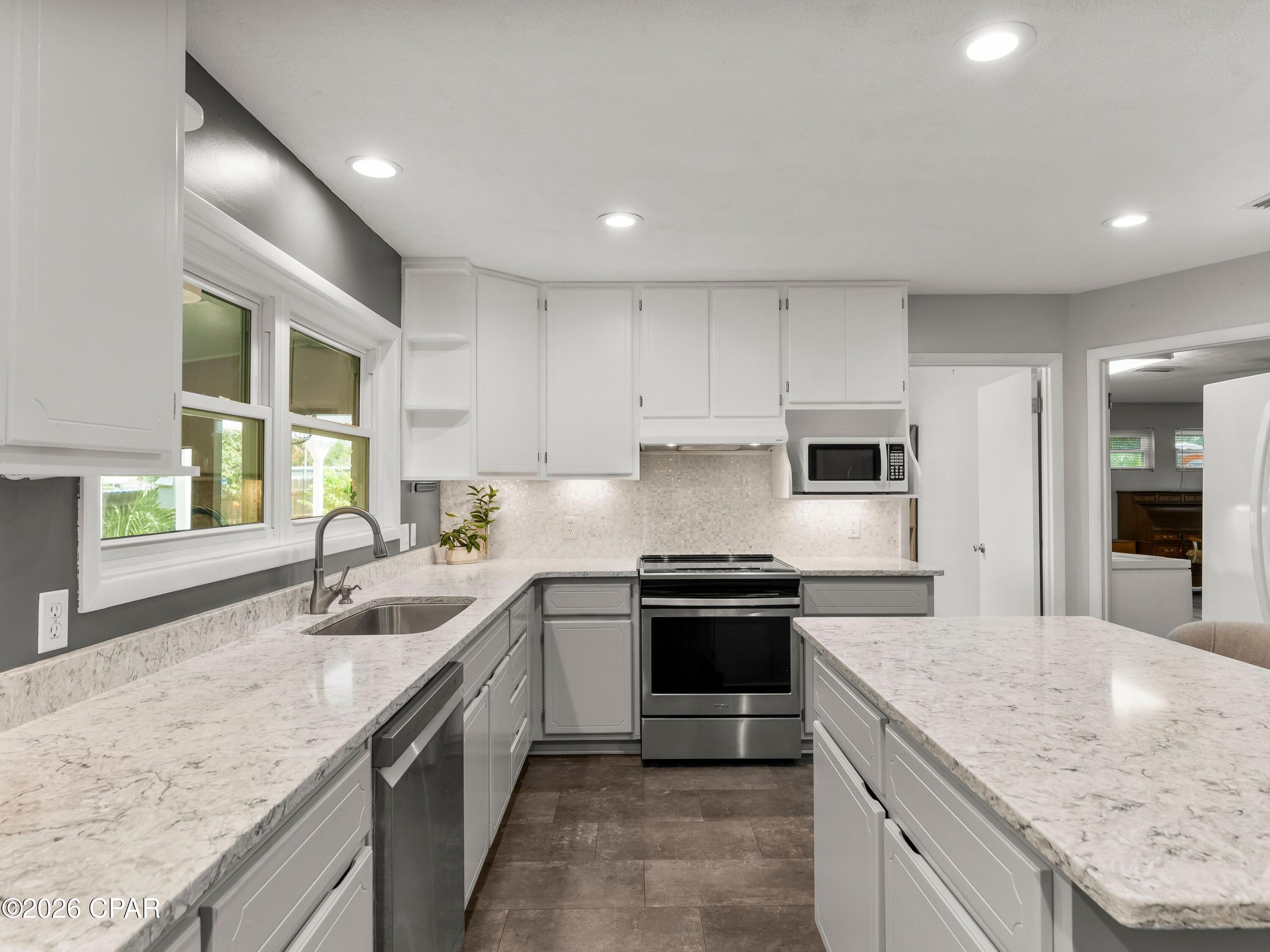 Image 22 For 4439 Vista Lane