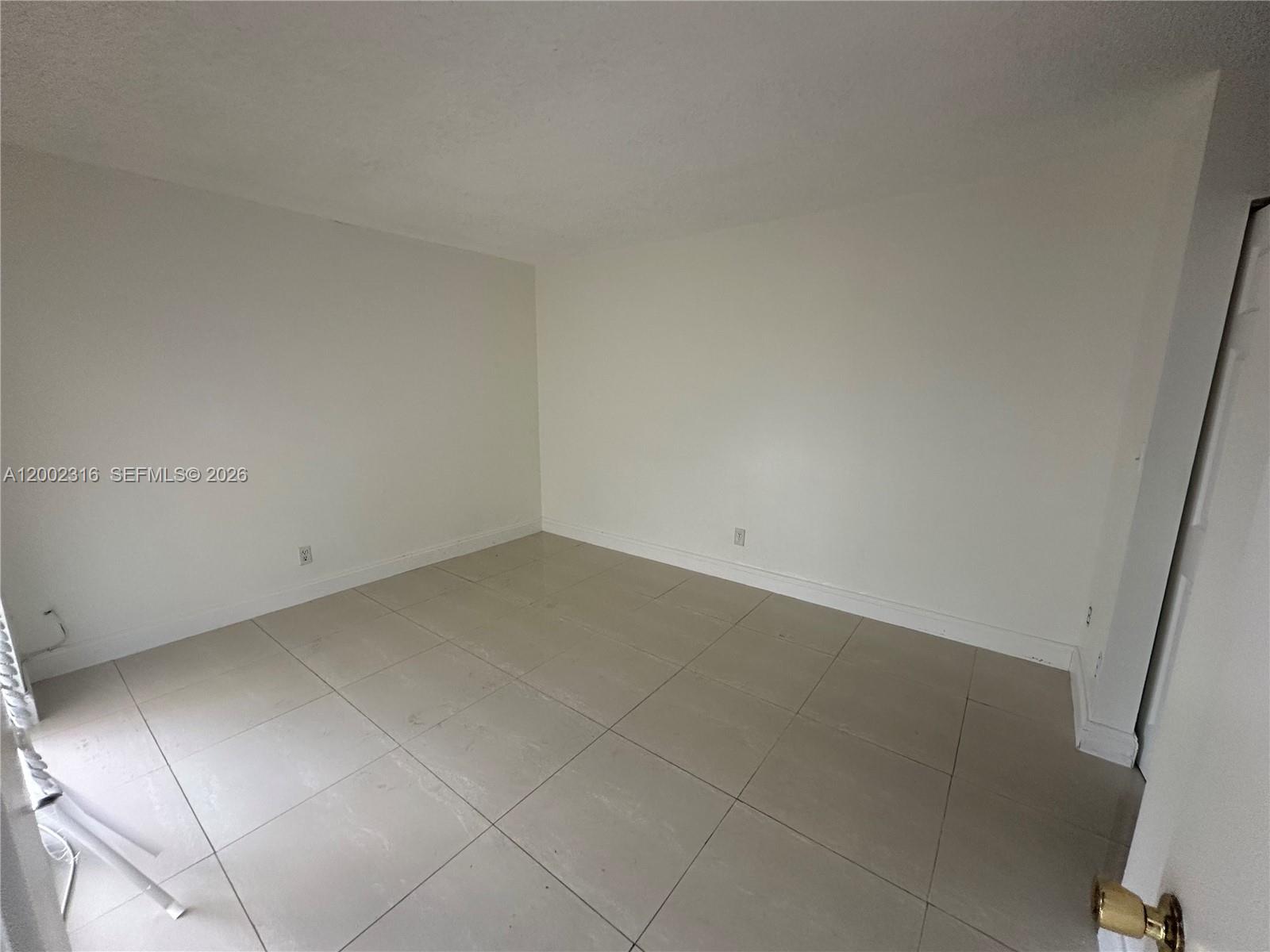 Homes for sale in Miramar, FL | 3396 Foxcroft Rd #305, Miramar, FL 33025 | MLS# A12002316