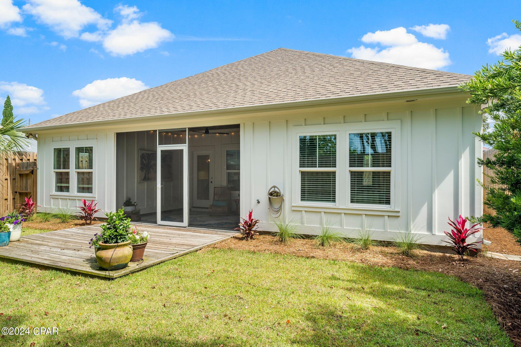 Image 36 For 22517 Coral Avenue