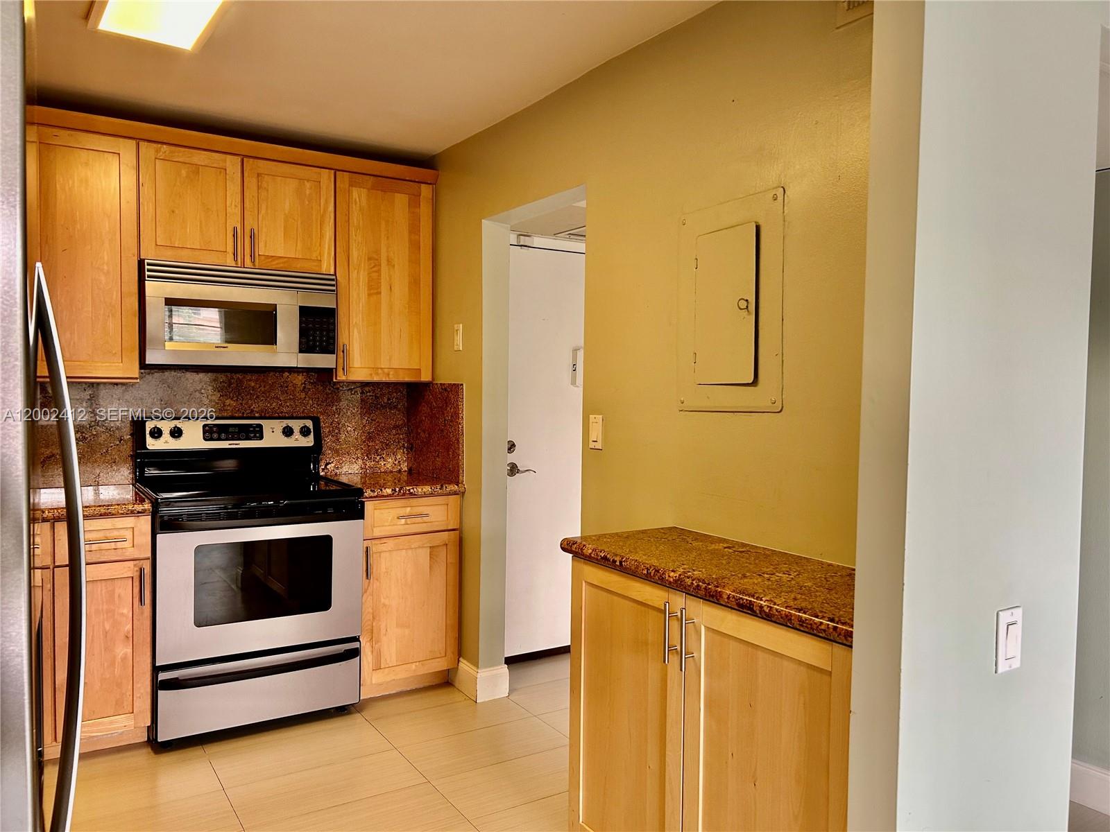 Watergate Condominium No
