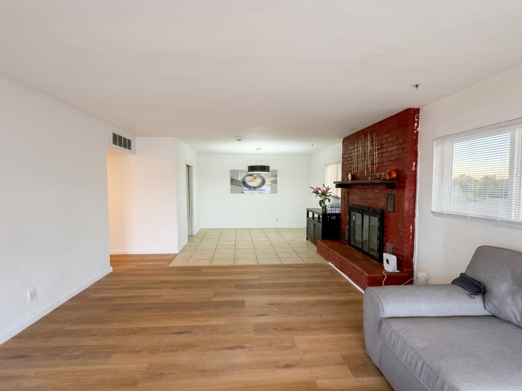 8819 MENAUL BOULEVARD NE, ALBUQUERQUE, NM 87112  Photo 4