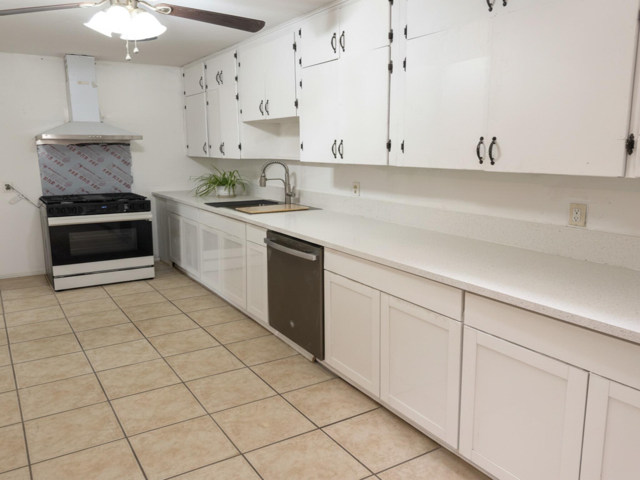 8819 MENAUL BOULEVARD NE, ALBUQUERQUE, NM 87112  Photo 7