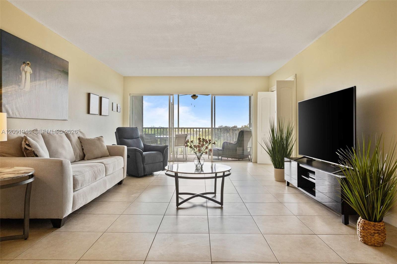 Homes for sale in Pompano Beach, FL | 3100 N Palm Aire Dr #703, Pompano Beach, FL 33069 | MLS# A12001946