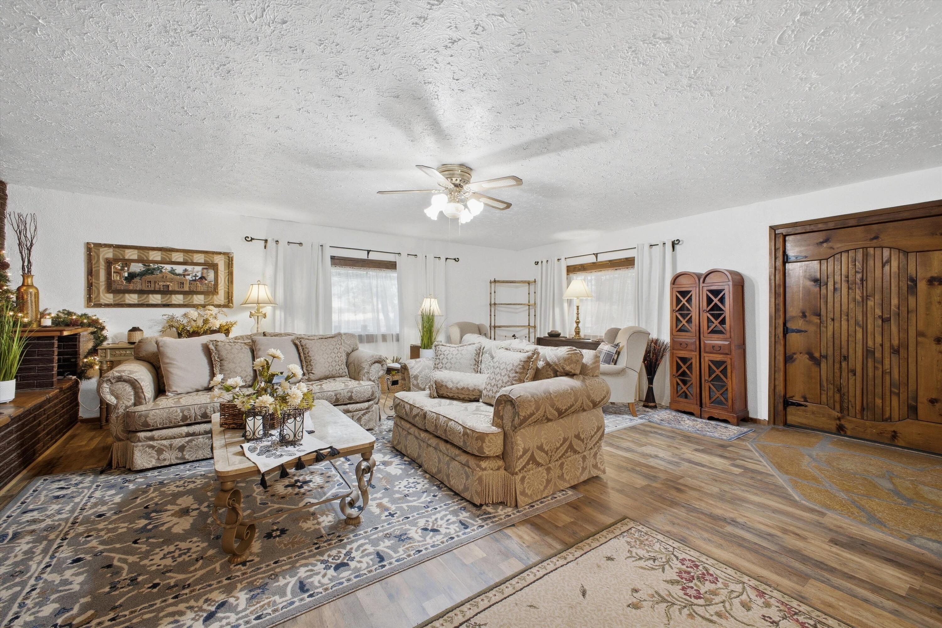 Homes for sale in Espanola, NM | 116 N Coronado Ave, Espanola, NM 87532 | MLS# 1101794