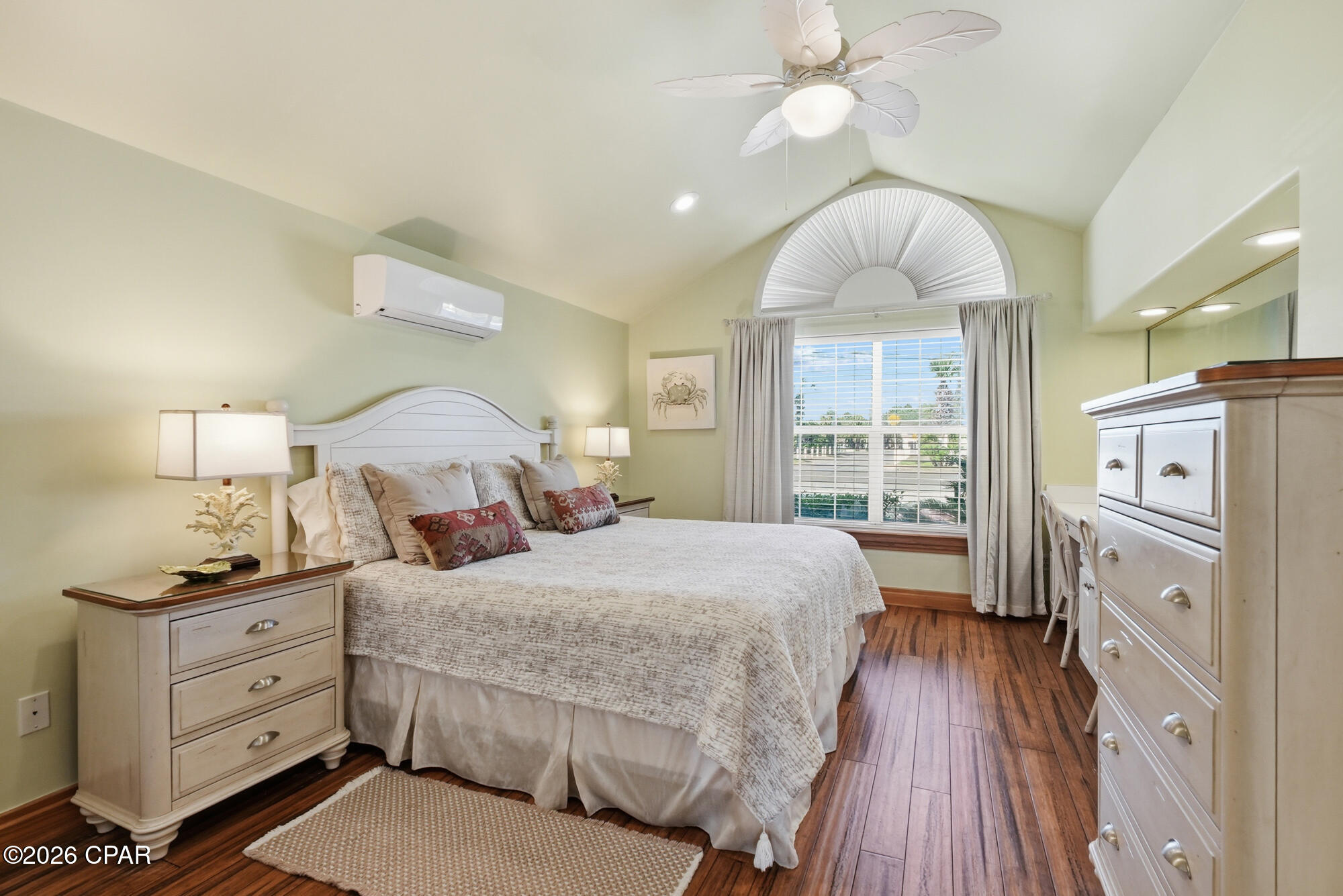 Image 21 For 16325 Front Beach Road