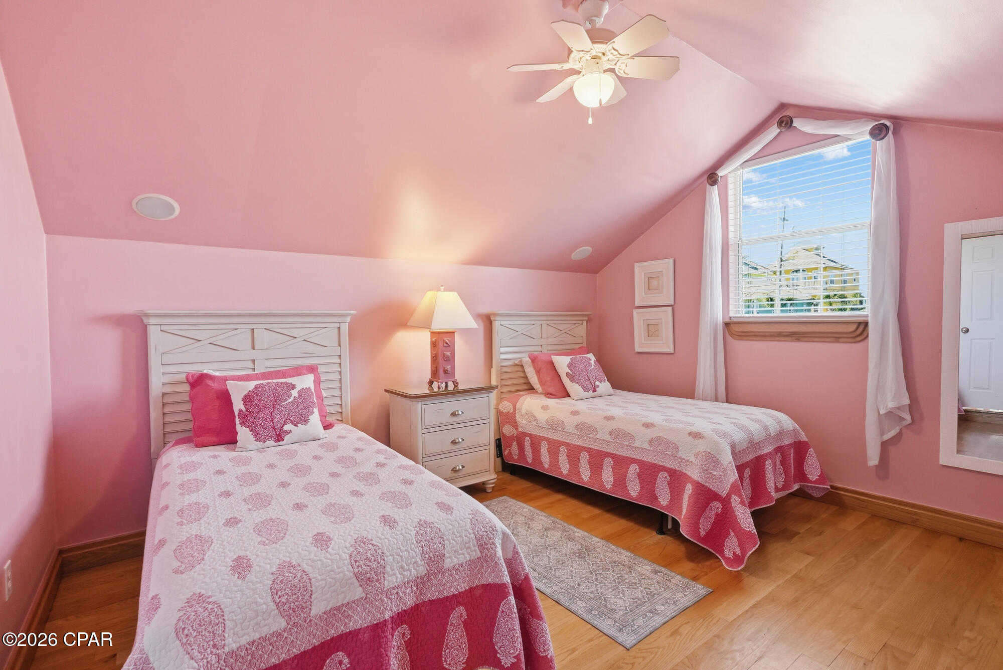 Image 36 For 16325 Front Beach Road