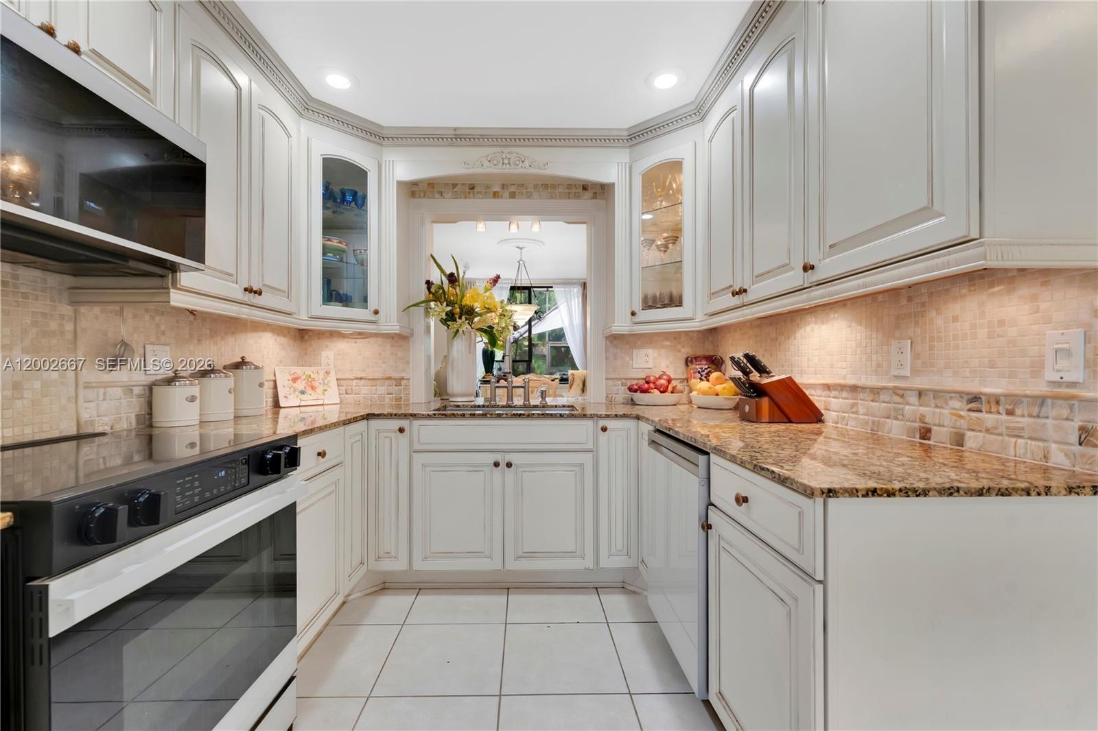 Additional living spaces at 3505 Torremolinos Ave - Townhouse in Doral