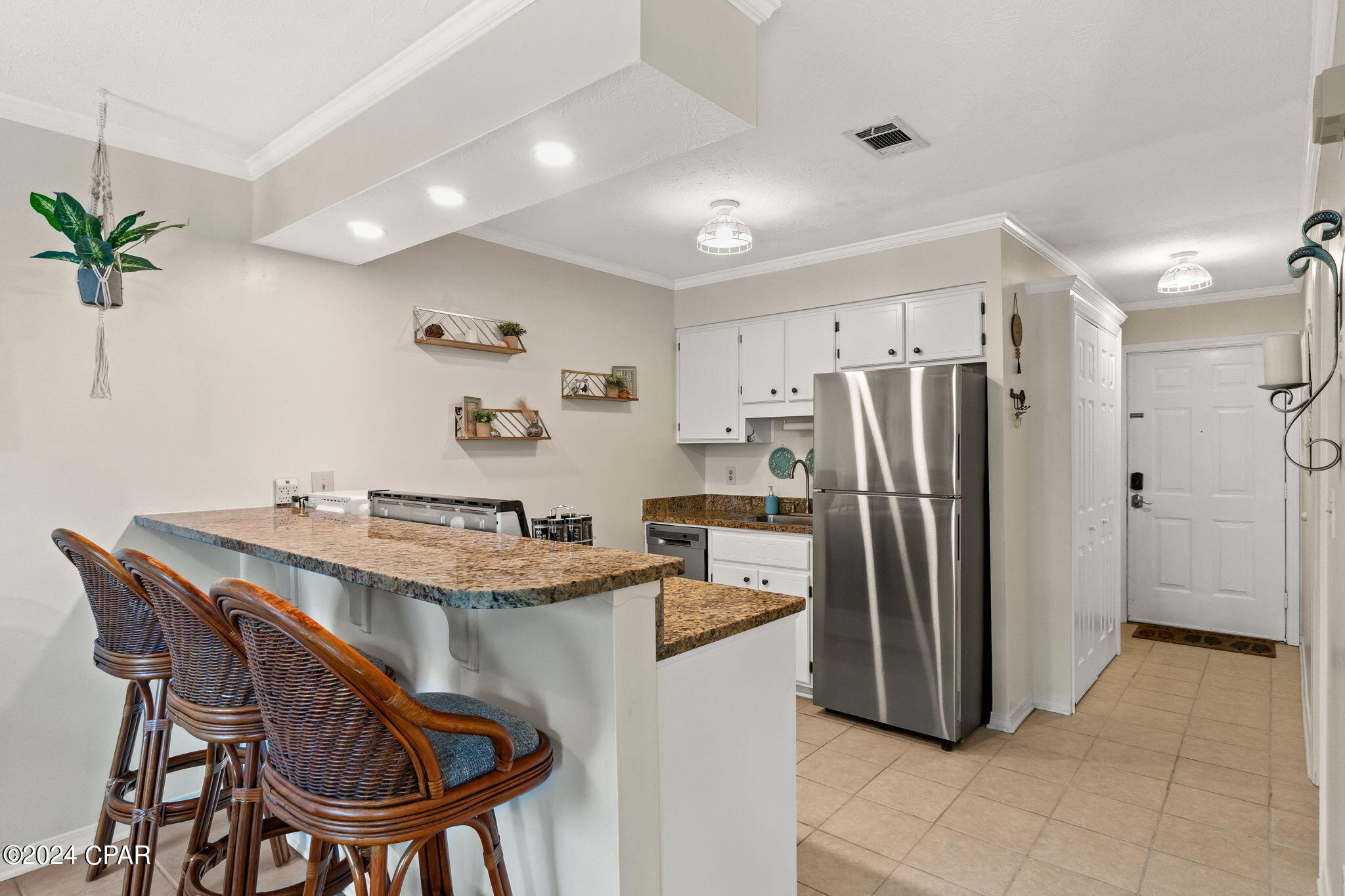 134 Damon Circle Unit D, Panama City Beach, FL 32407 thumbnail, photo 12 of 34