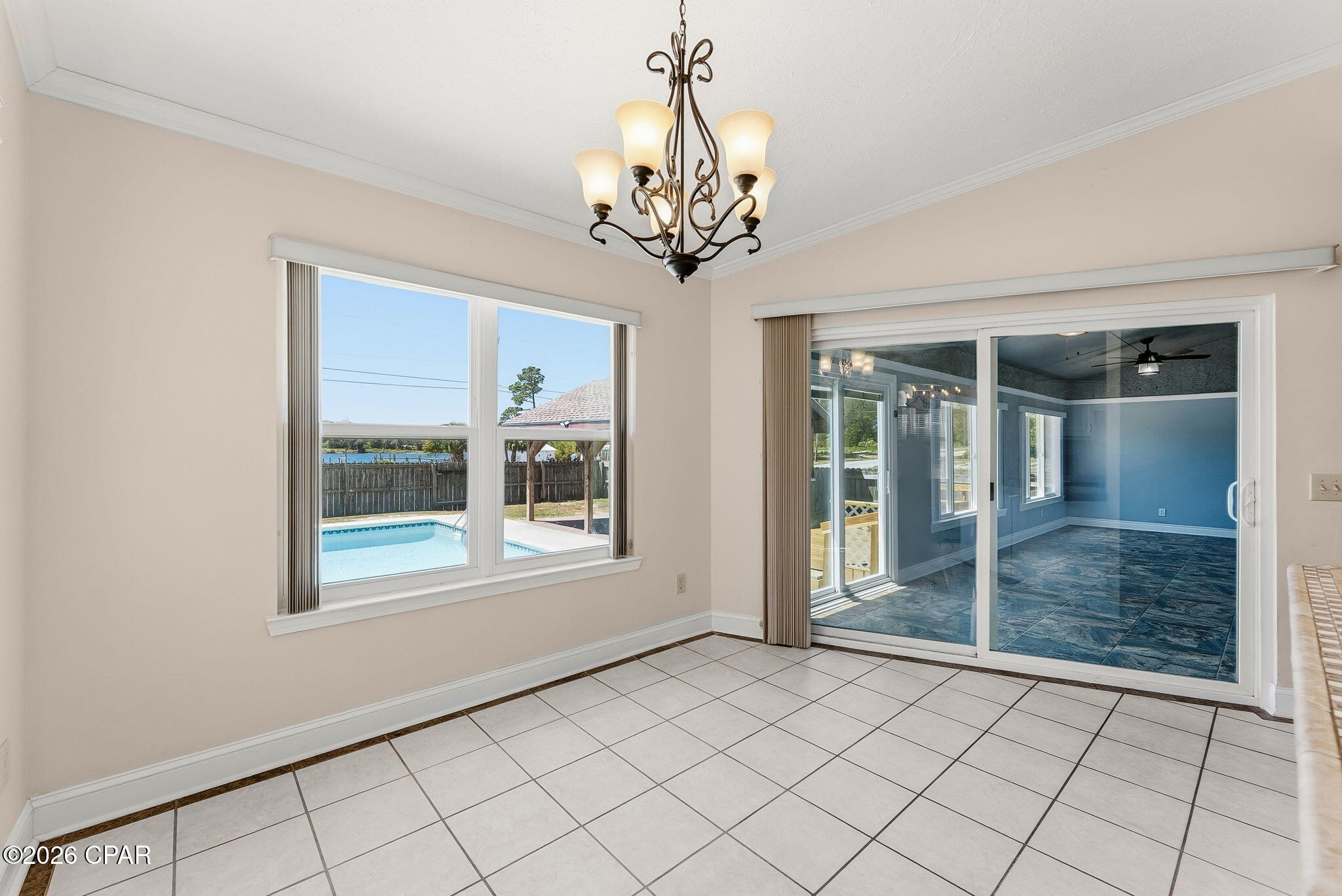 Image 18 For 1024 East Street