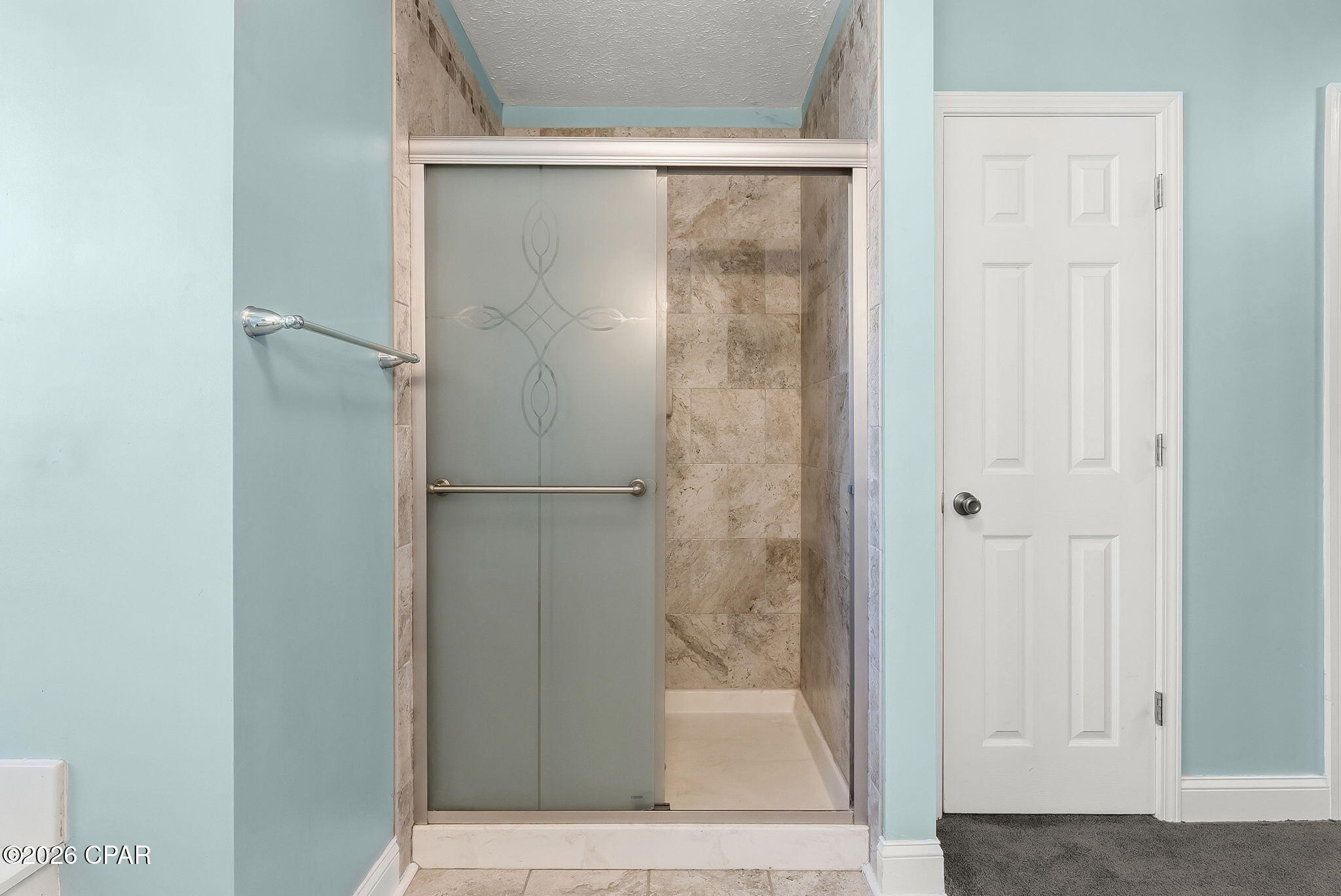 Image 28 For 1024 East Street