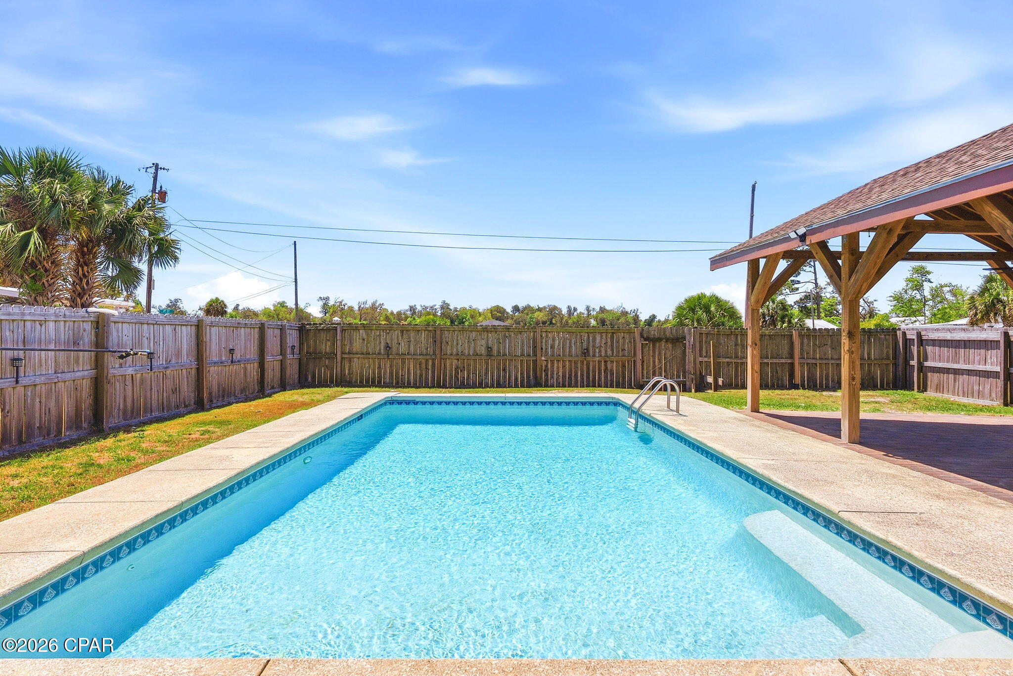 Image 50 For 1024 East Street