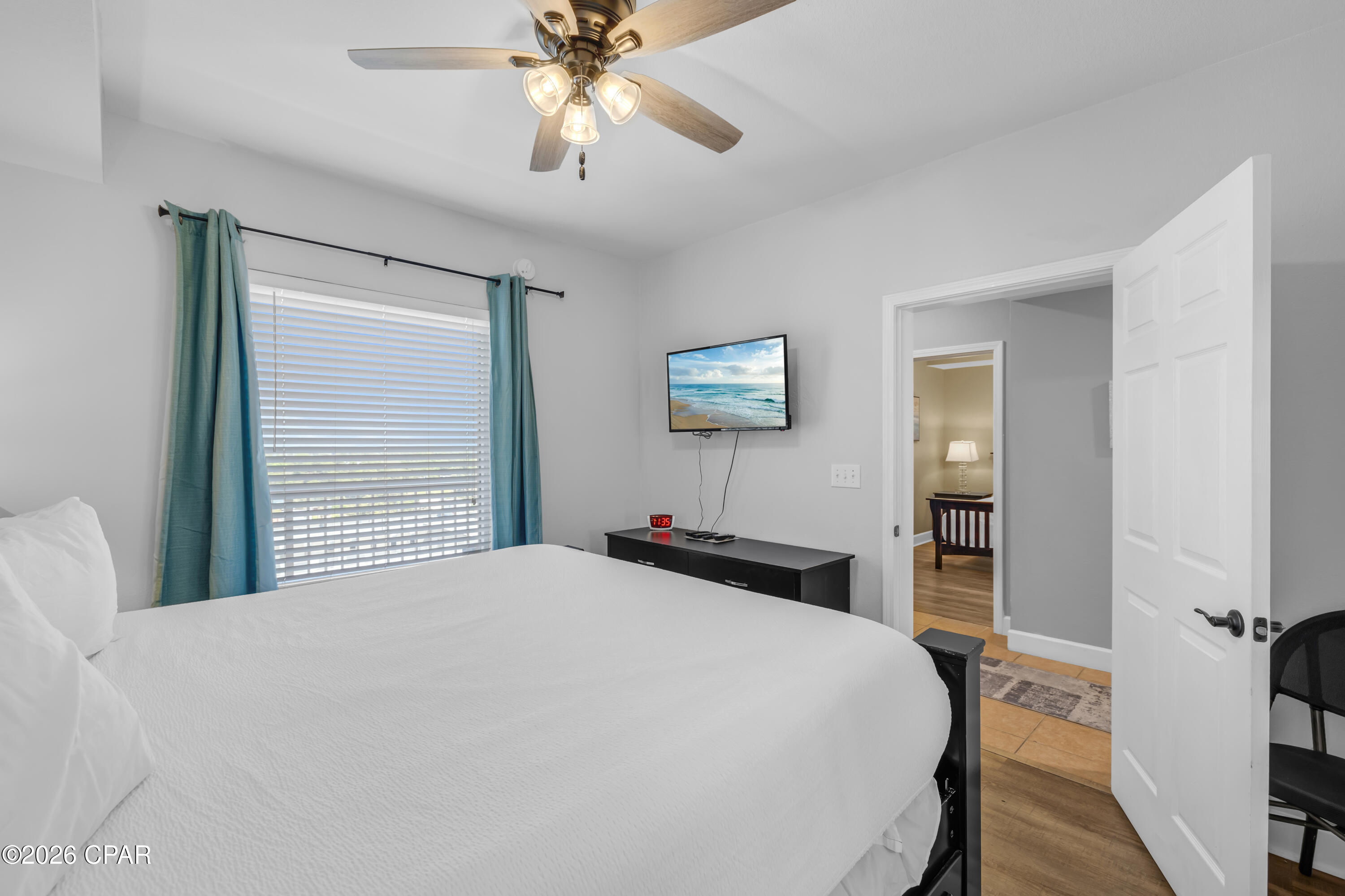 Image 9 For 16819 Front Beach Road 1013