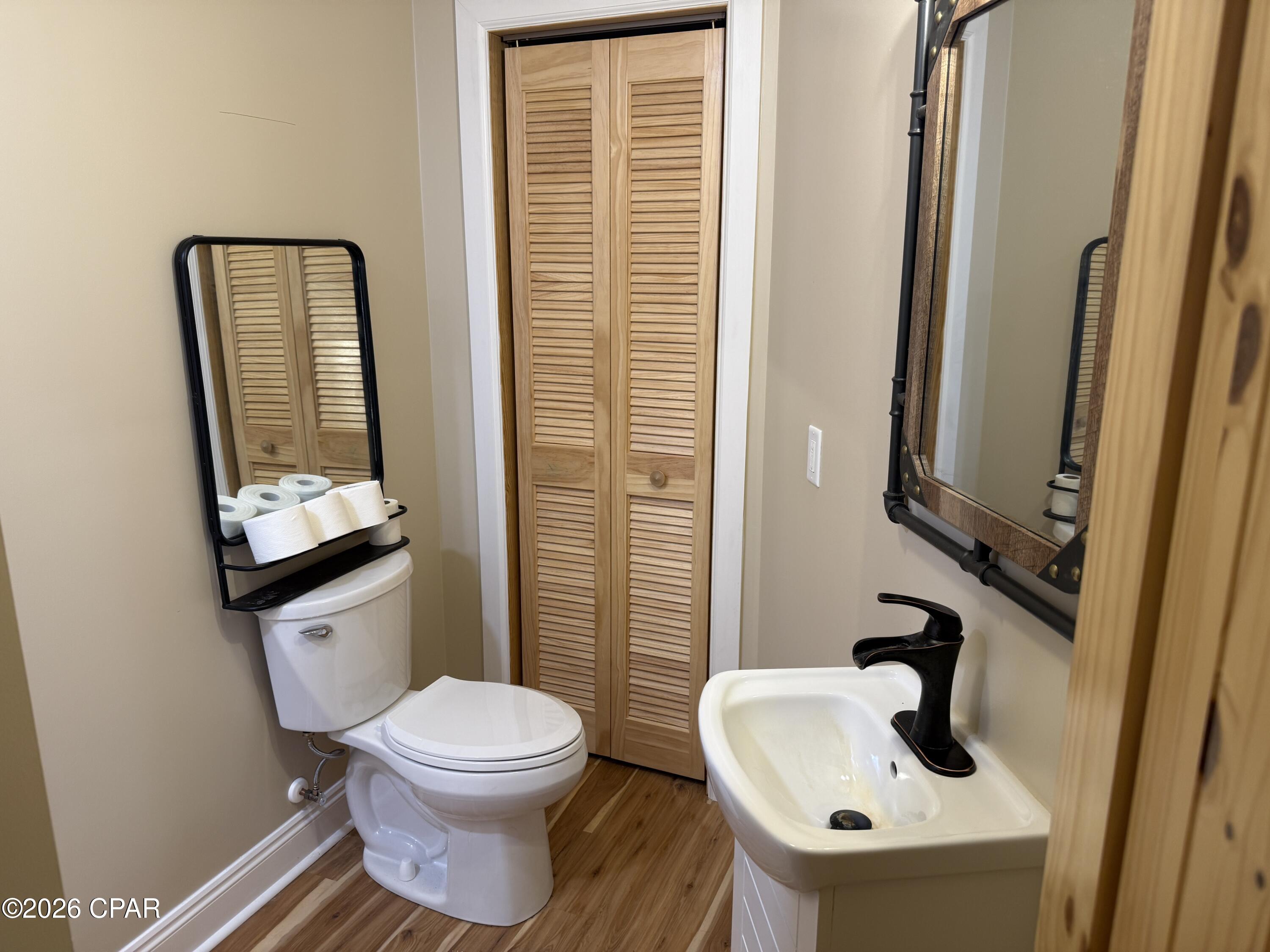 Image 28 For 10342 Brown Road