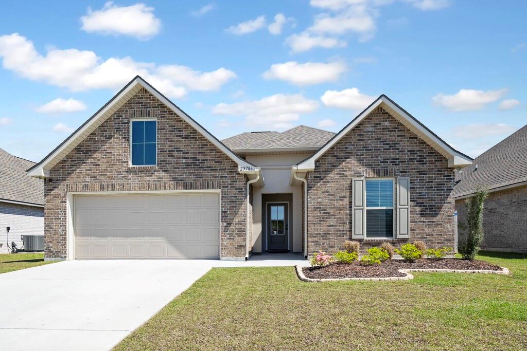 Homes for sale in Denham Springs, LA | 25786 Pristine St, Denham Springs, LA 70726 | MLS# 2553067
