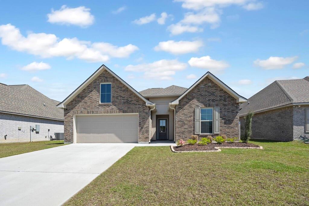 Homes for sale in Denham Springs, LA | 25786 Pristine St, Denham Springs, LA 70726 | MLS# 2553067