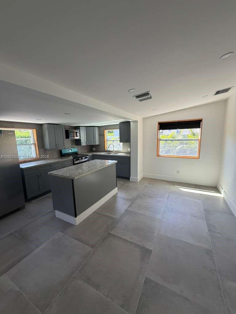 Bisc Gardens Sec H Part 1