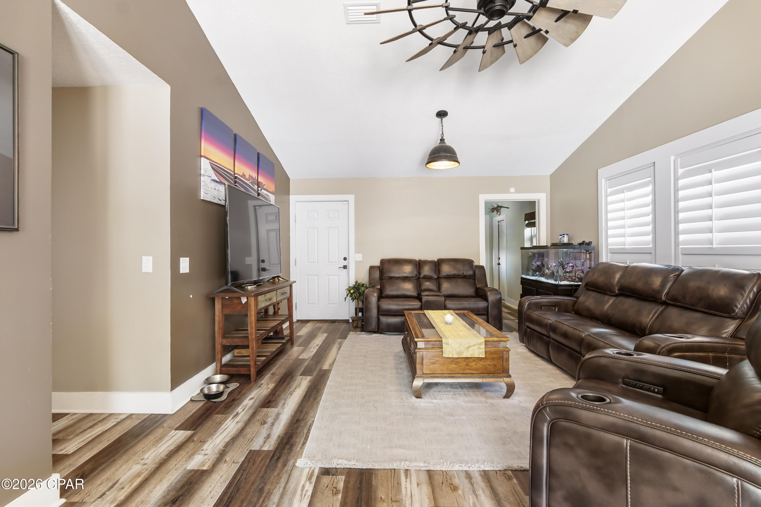 Image 31 For 5706 Hilltop Avenue