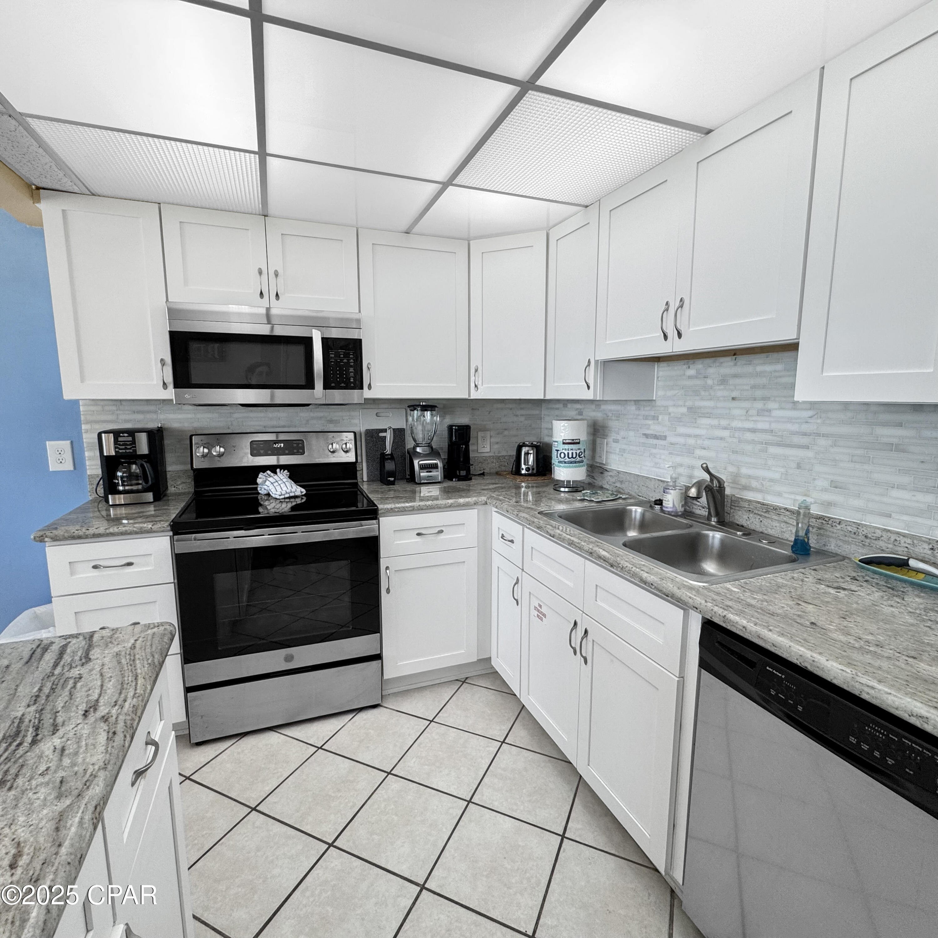 Image 18 For 11619 Front Beach Road 402