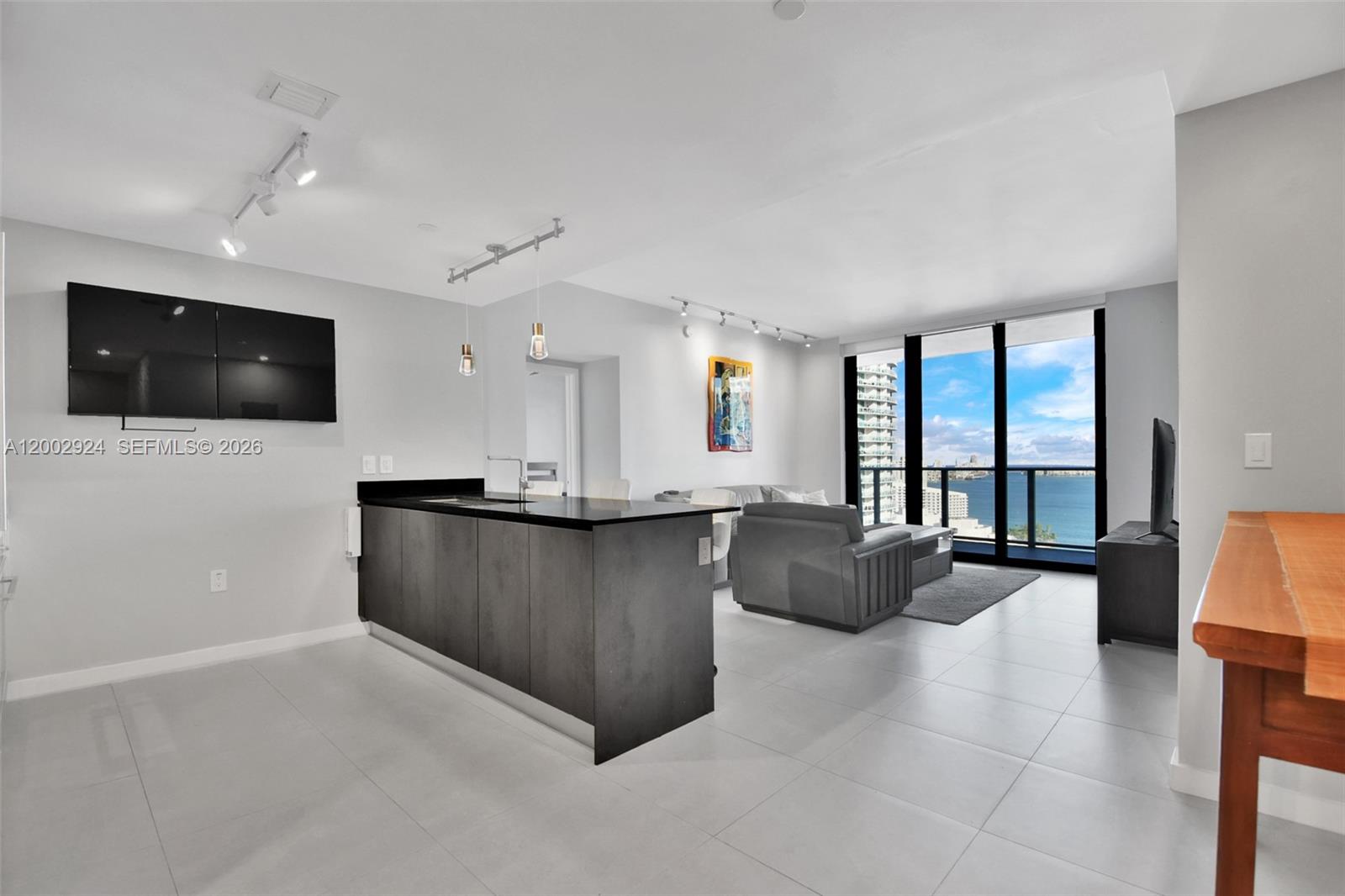 Condo for Rent in Miami, FL