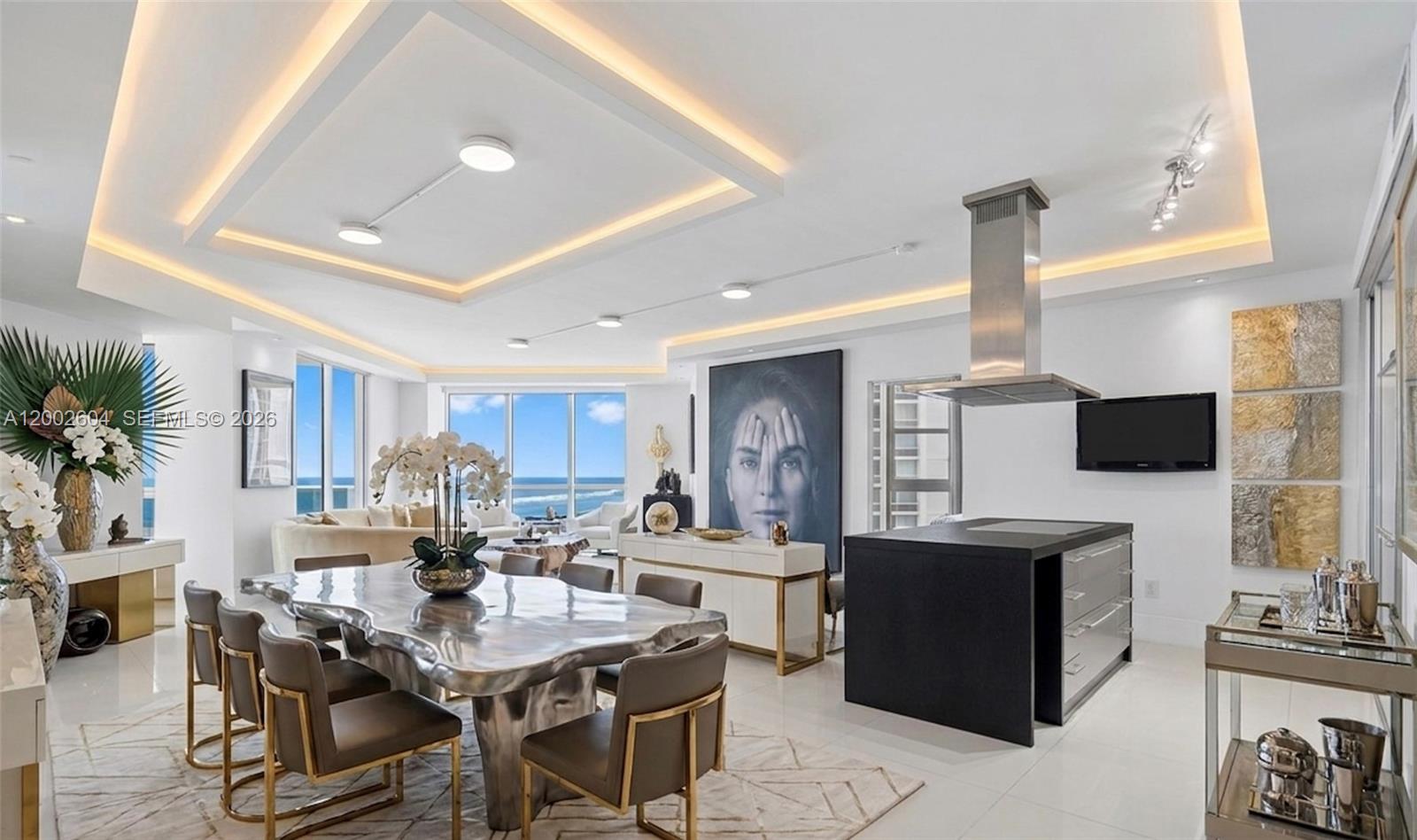Trump Royale Condo