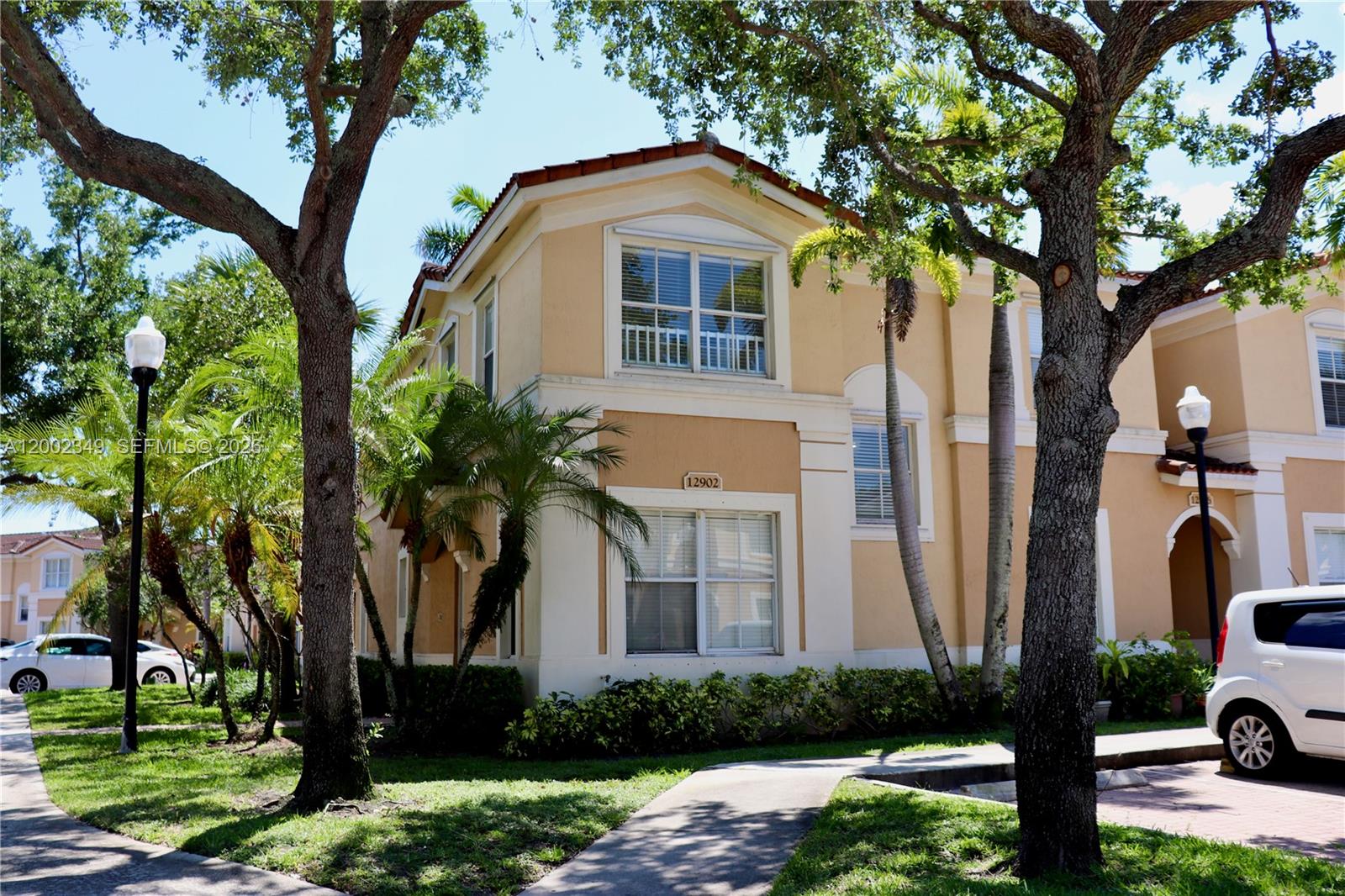 Melrose Point Condo
