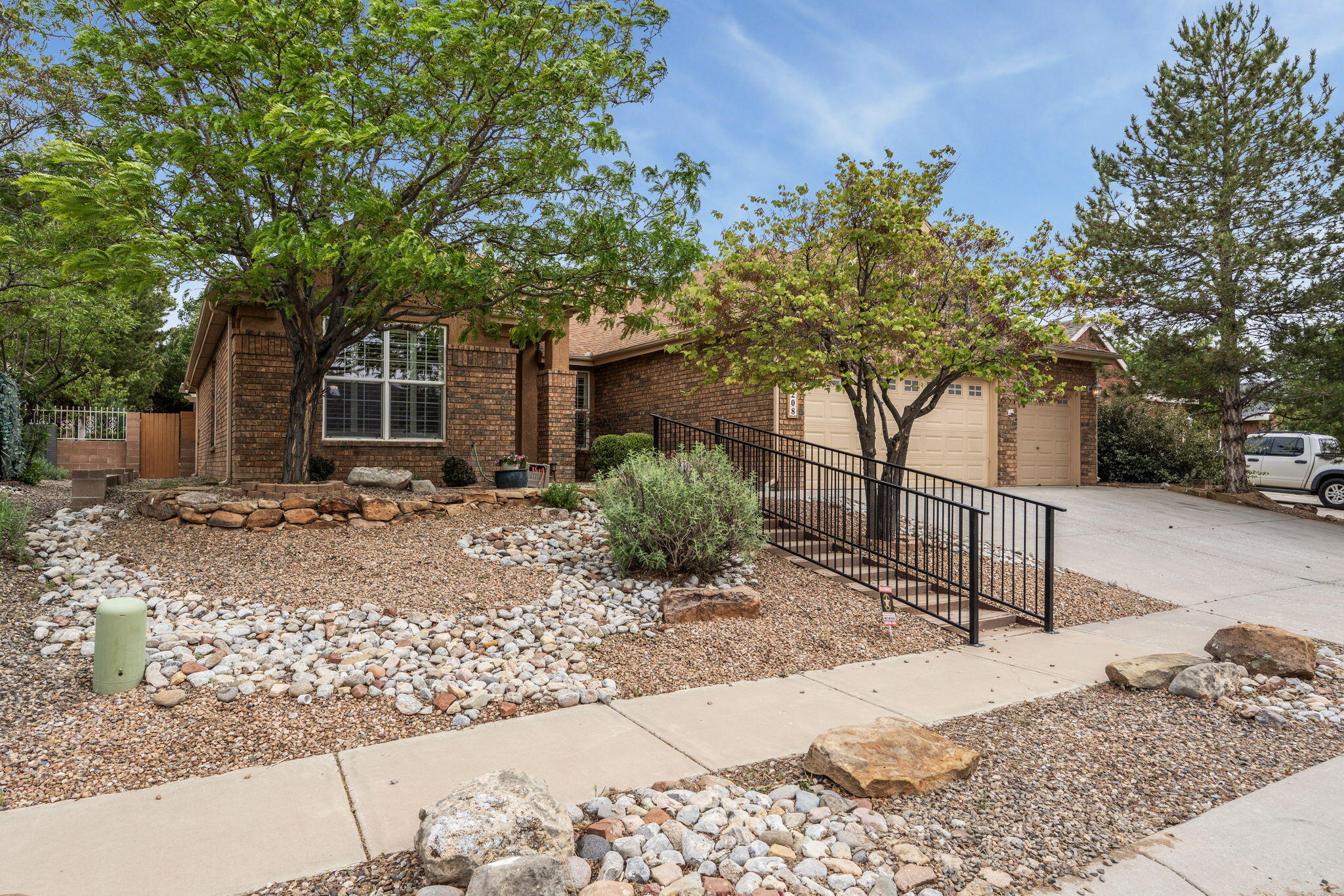 Homes for sale in Albuquerque, NM | 1208 Cannonade Ct Se, Albuquerque, NM 87123 | MLS# 1101885