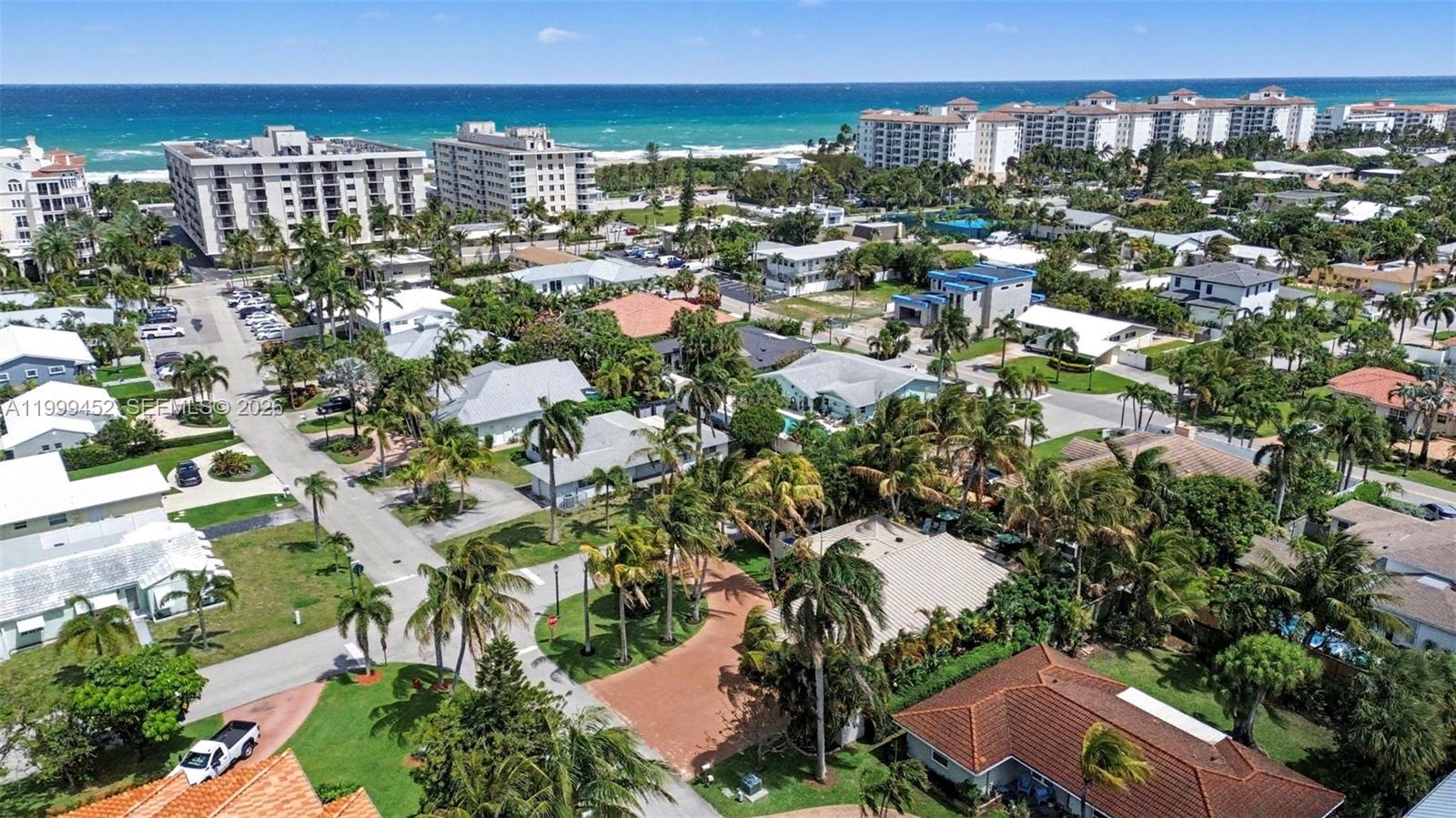 Homes for sale in Palm Beach Shores, FL | 200 Blossom Ln, Palm Beach Shores, FL 33404 | MLS# A11999452