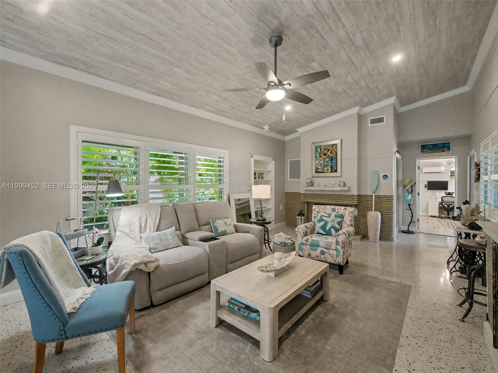 Homes for sale in Palm Beach Shores, FL | 200 Blossom Ln, Palm Beach Shores, FL 33404 | MLS# A11999452
