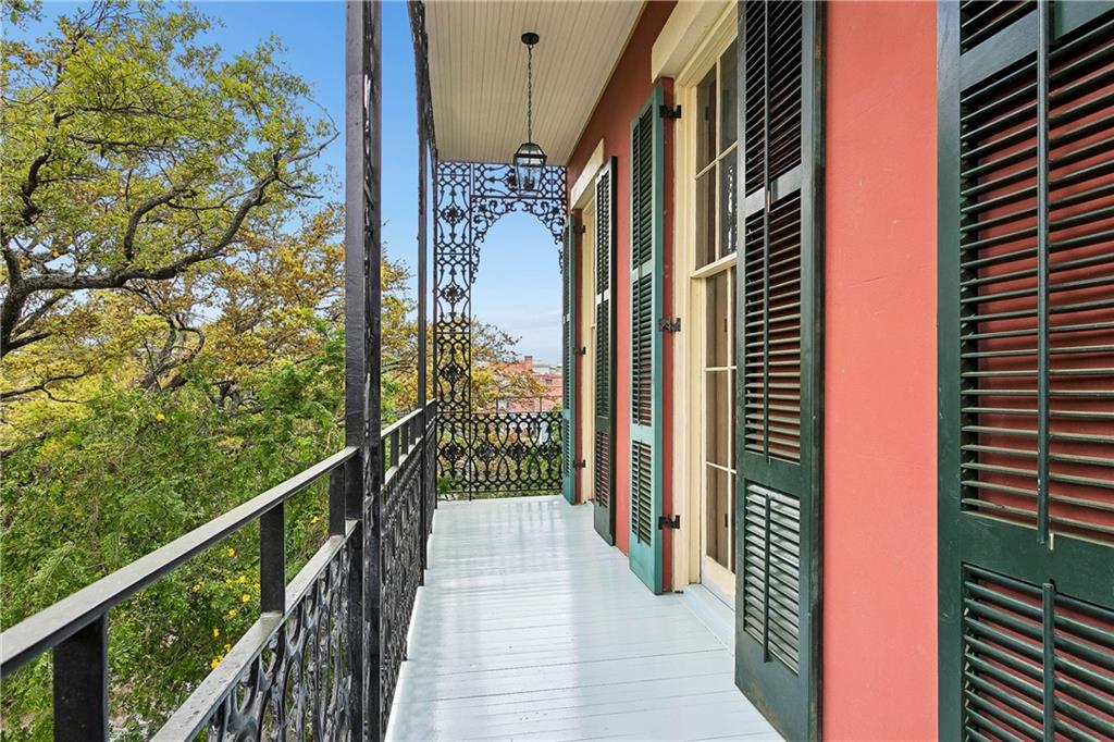 Photo 1 of Sale Pending at 627 Esplanade Ave #201, New Orleans, LA 70116 | MLS# 2553516 | Listing updated on 2026-09-04