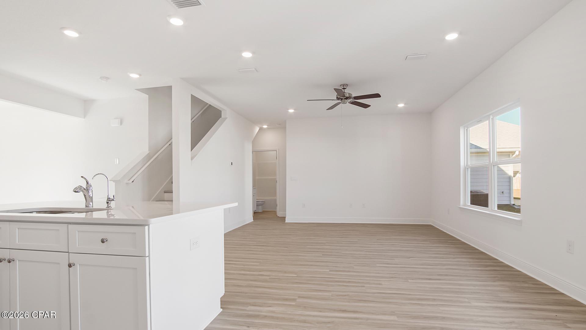 131 Dama Del Mar Way, Panama City Beach, FL 32407 thumbnail, photo 9 of 47