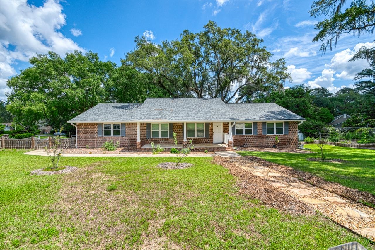 2399  CLARA KEE Boulevard , Tallahassee, FL, 32303